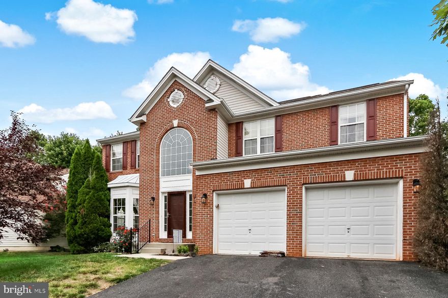 WELCOME HOME!  5 BEDROOM, 4.5 BATH COLONIAL--OPEN FLOOR PLAN--SPACIOUS LIVING ROOM--UPDATED KITCHEN WITH 42" KITCHEN CABINETS AND RECESSED LIGHTING--ENTRY LEVEL BEDROOM WITH FULL BATH--FAMILY ROOM WITH STONE GAS FIREPLACE WITH OAK MANTEL--MASTER BEDROOM WITH MASTER BATH--SPACIOUS LOWER LEVEL WITH FULL BATH AND WALK-OUT--LARGE FENCED YARD WITH DECK--2 CAR ATTACHED GARAGE--DRIVEWAY AND SO MUCH MORE!