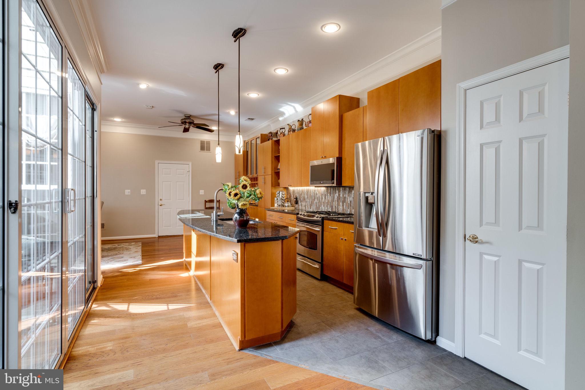 BELMONT BAY - Residential