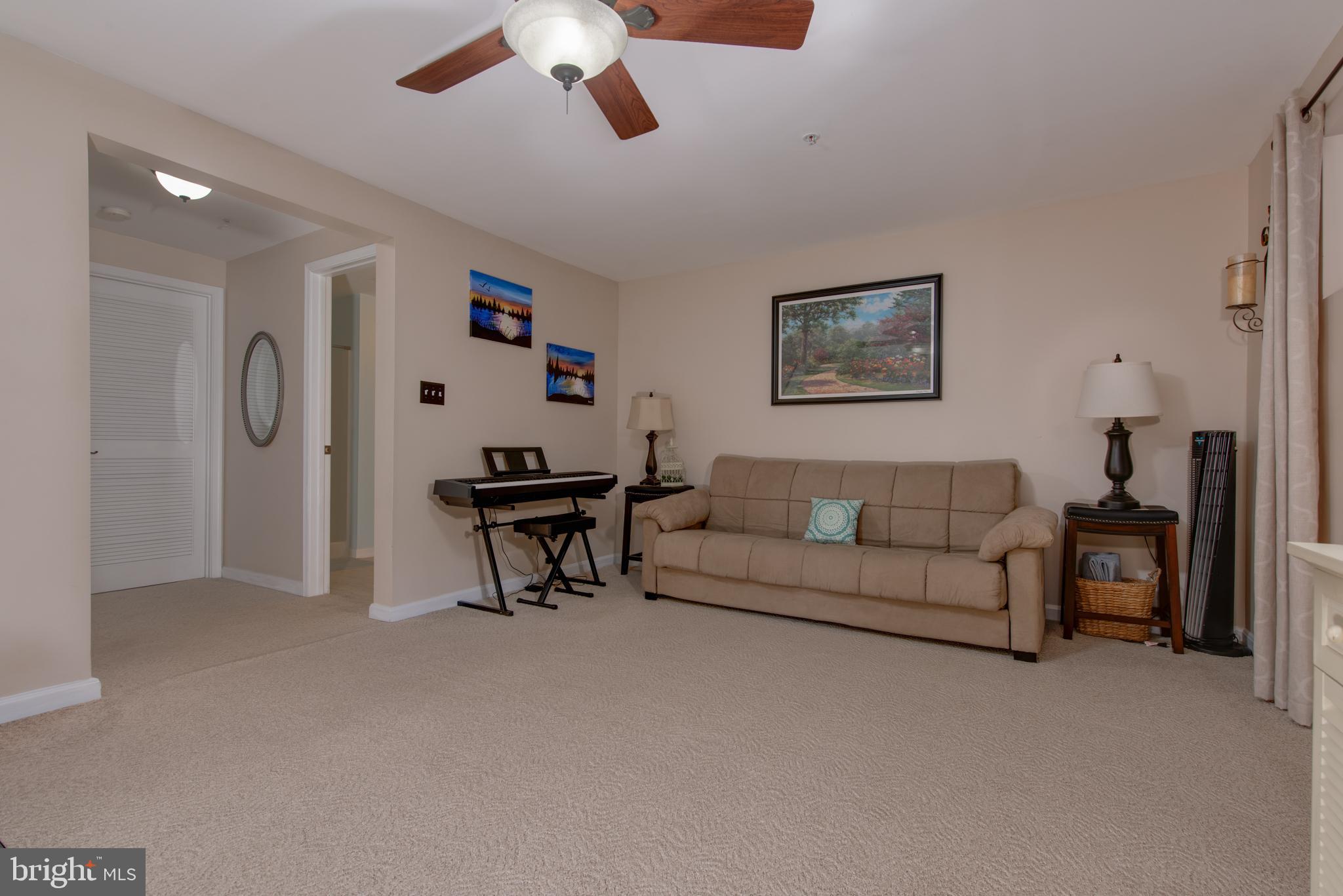 DIAMOND HILLS - Residential