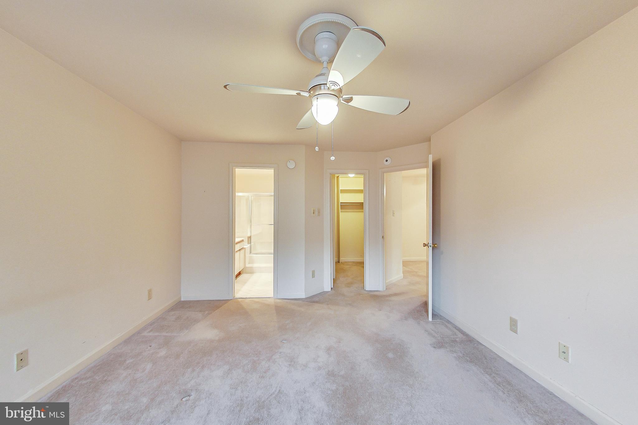 THE VINEYARDS - Residential