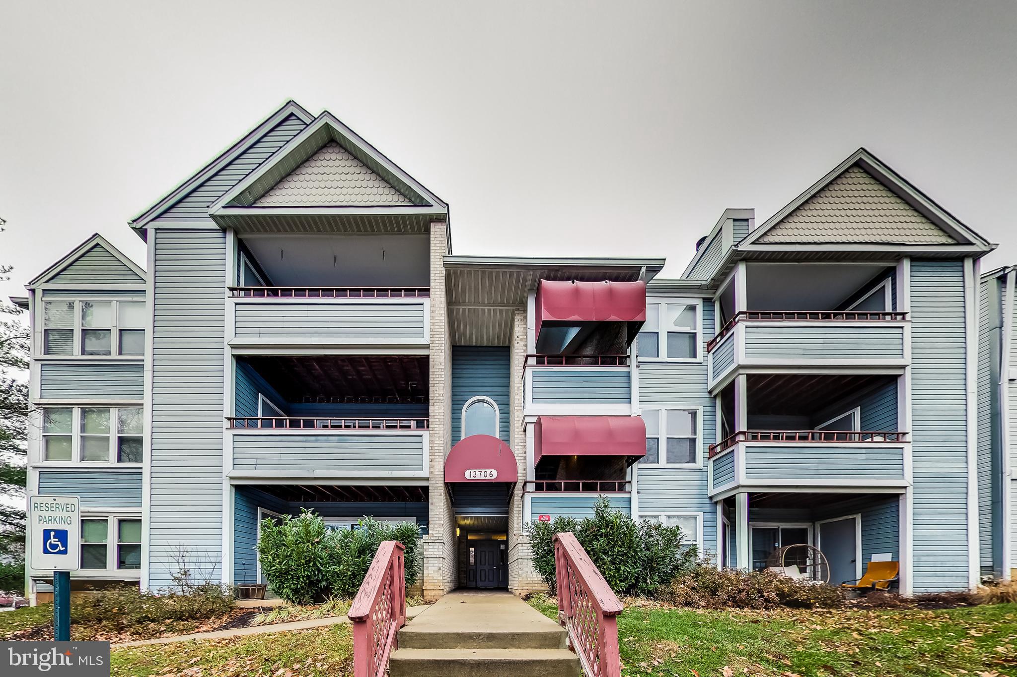 THE VINEYARDS - Residential