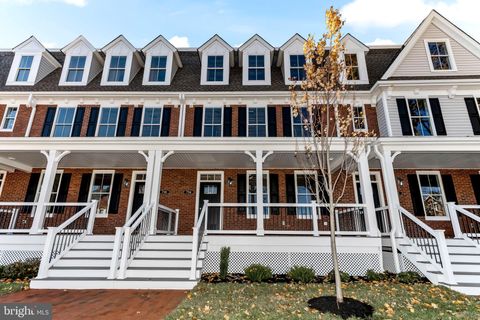 Photo of 734 S Matlack Street, WEST CHESTER, PA 19382 (MLS # PACT2118426)