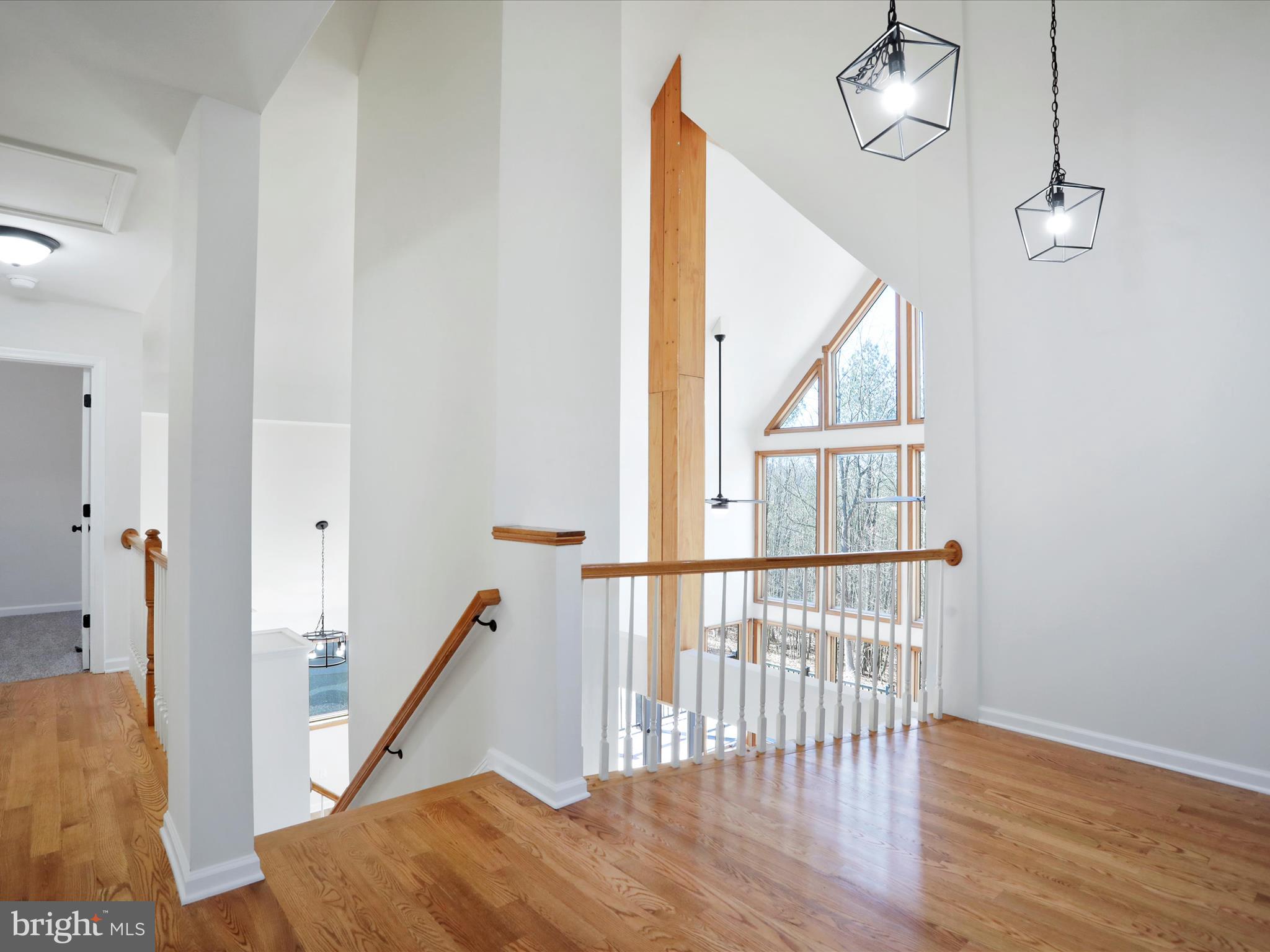 ROUND TOP ESTATES - Residential