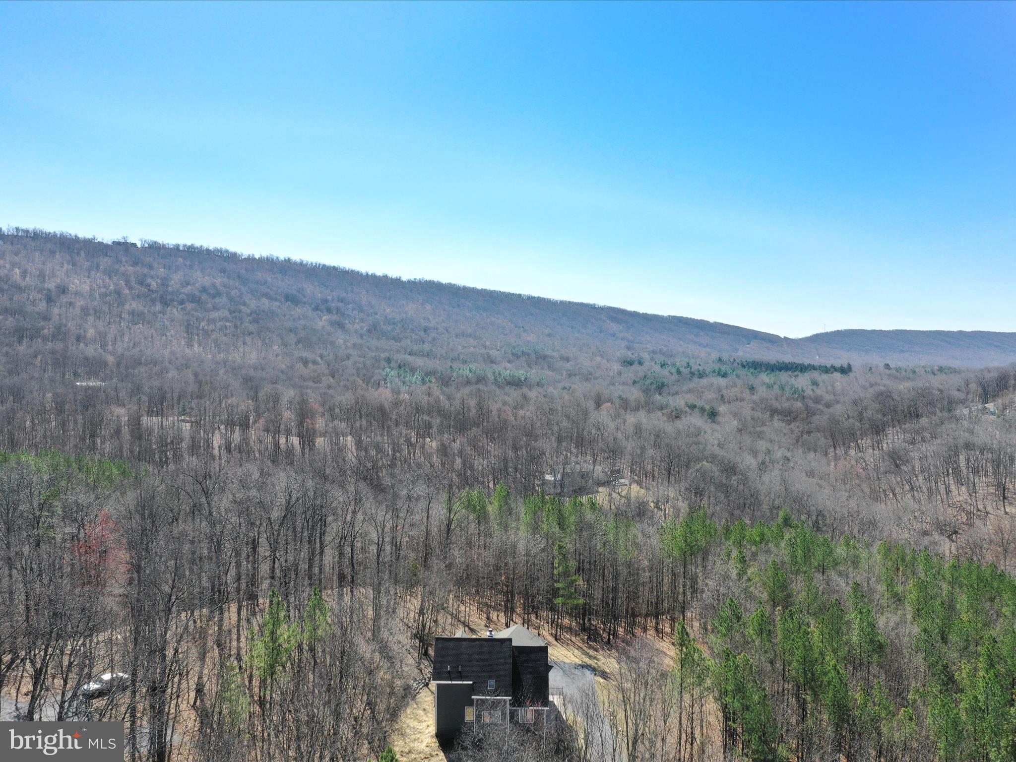 ROUND TOP ESTATES - Residential