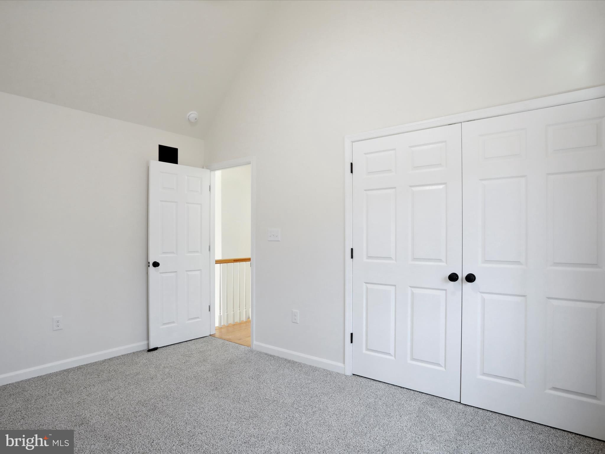 ROUND TOP ESTATES - Residential