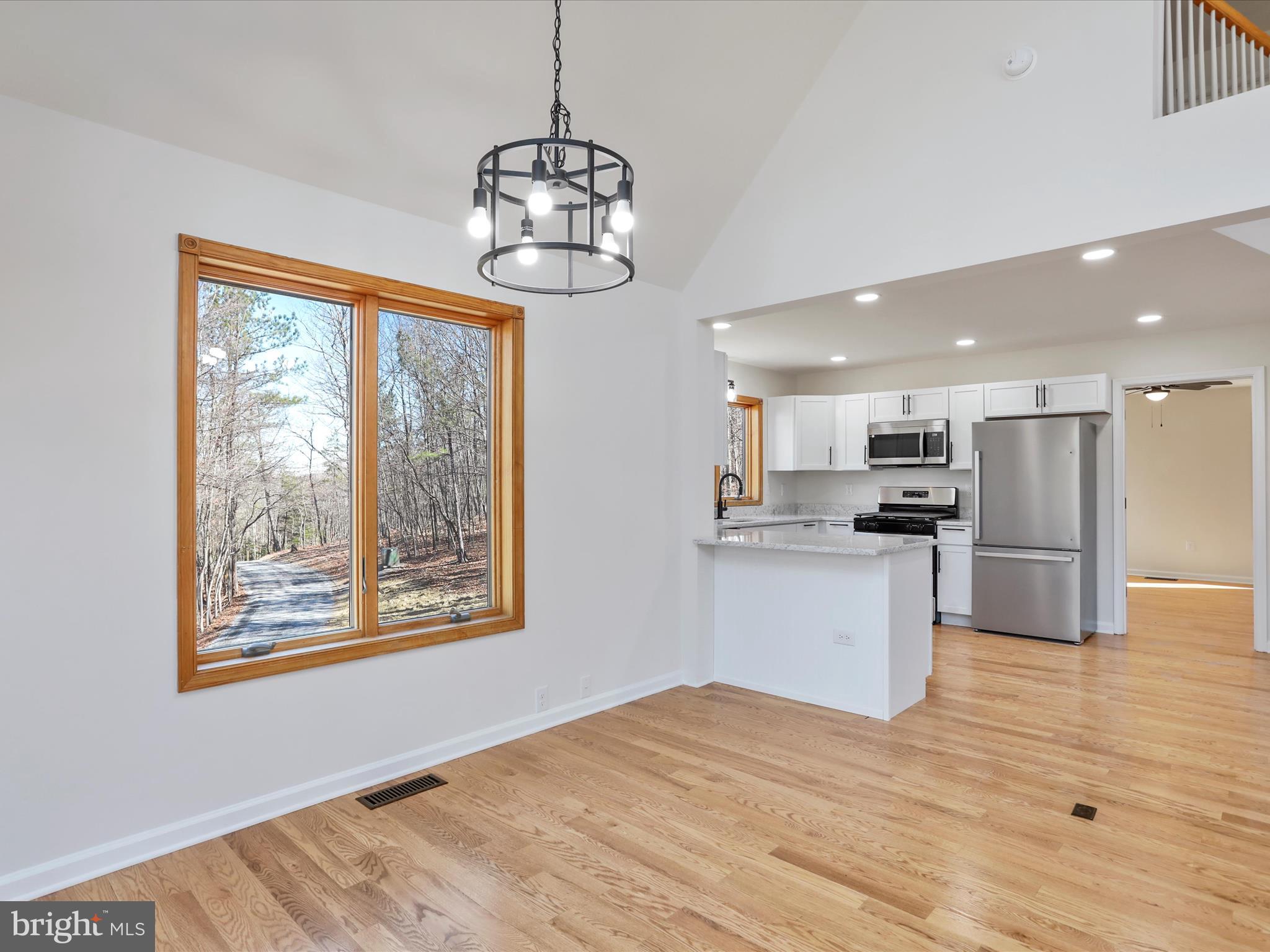 ROUND TOP ESTATES - Residential