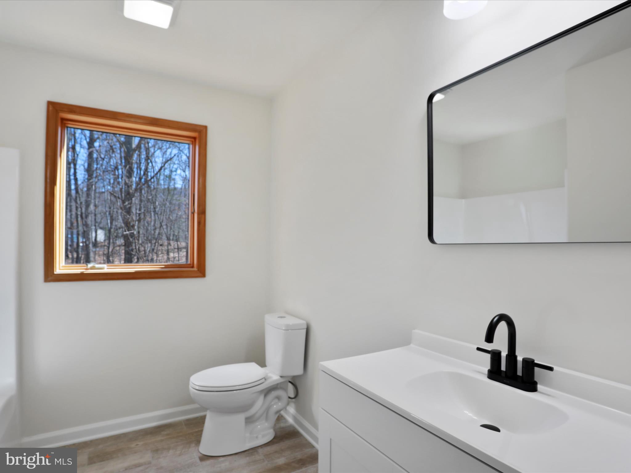 ROUND TOP ESTATES - Residential