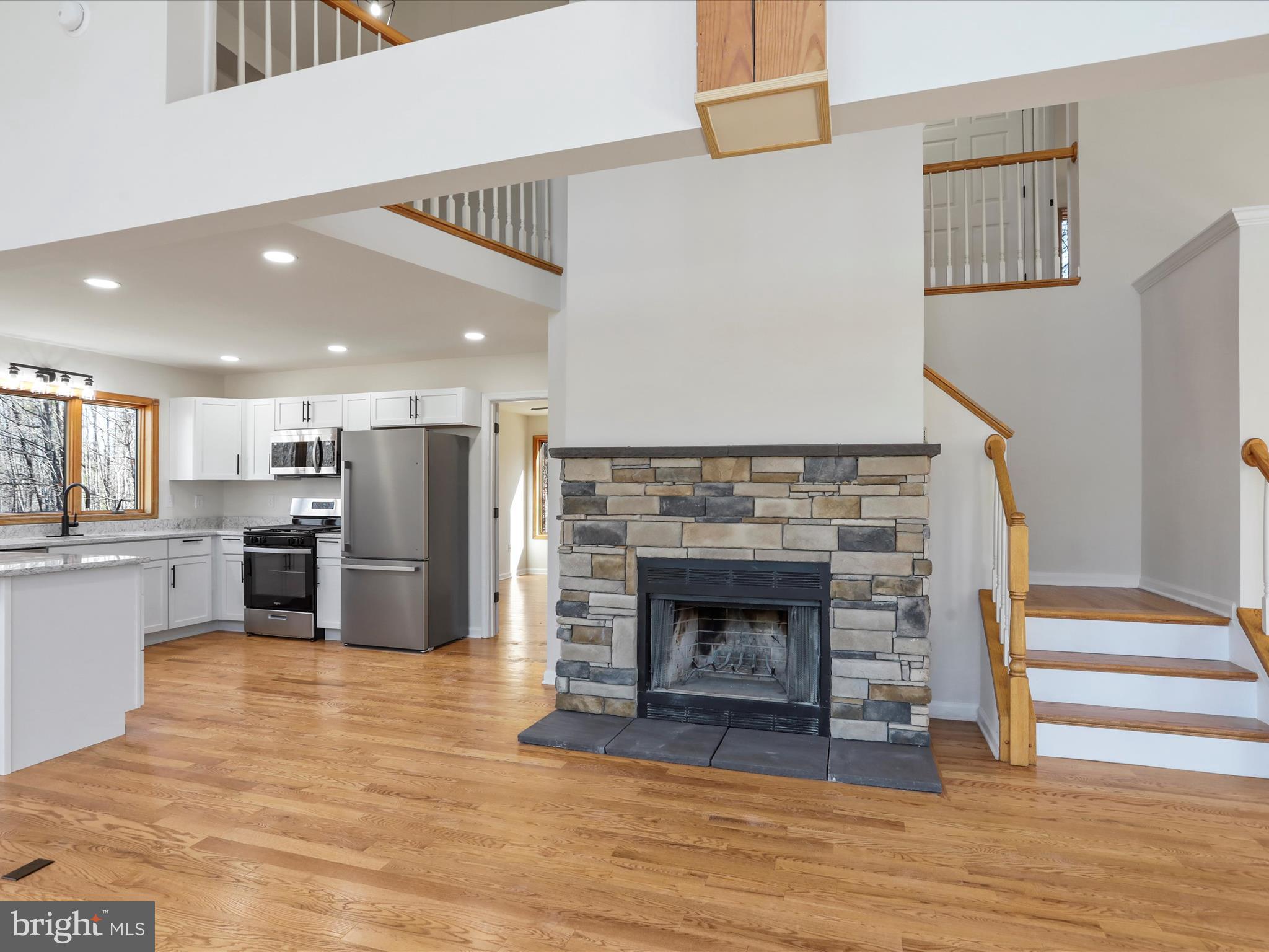 ROUND TOP ESTATES - Residential