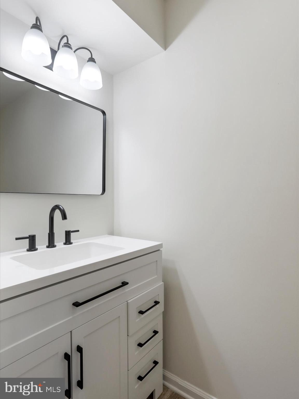 ROUND TOP ESTATES - Residential