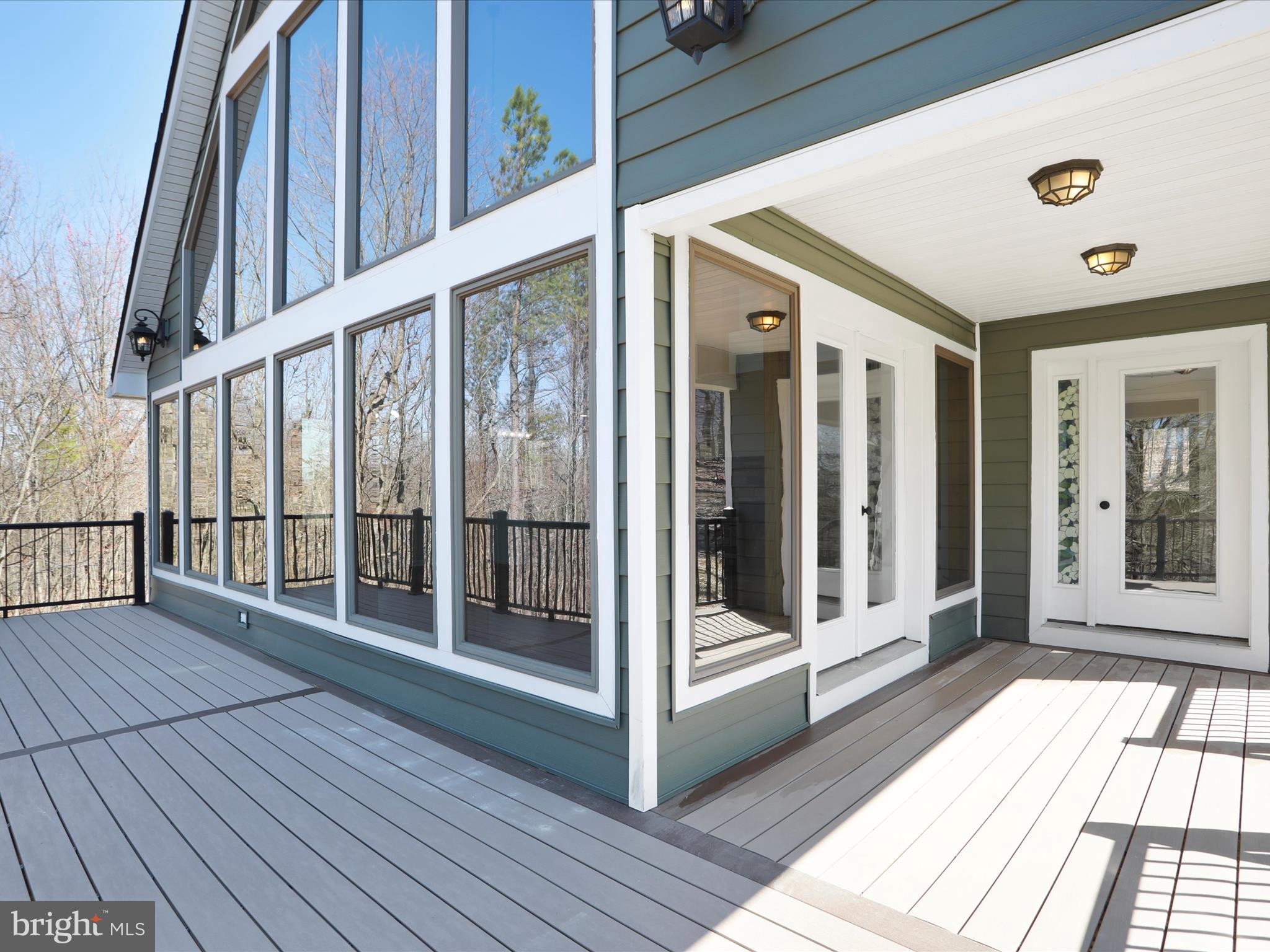 ROUND TOP ESTATES - Residential