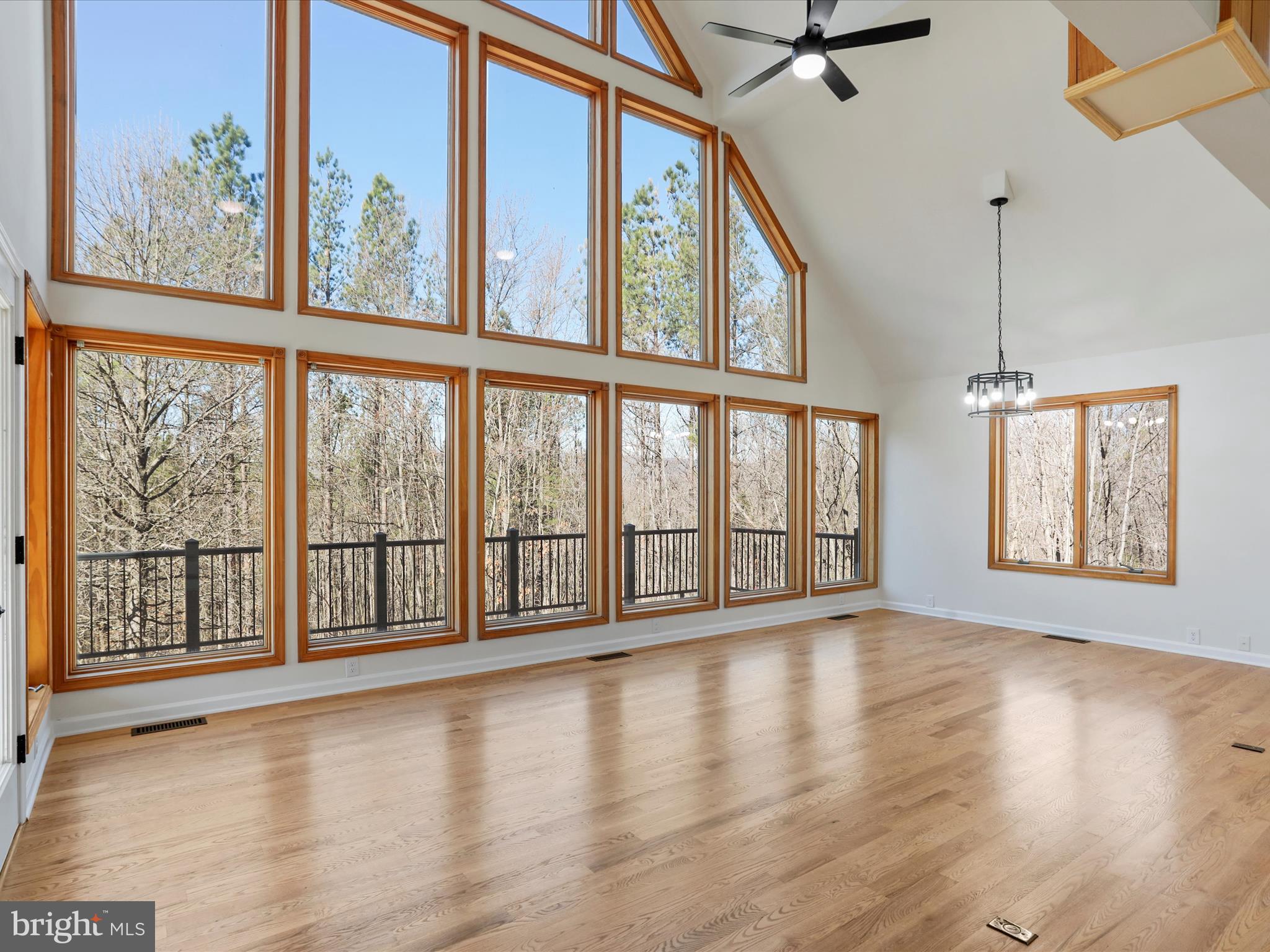 ROUND TOP ESTATES - Residential