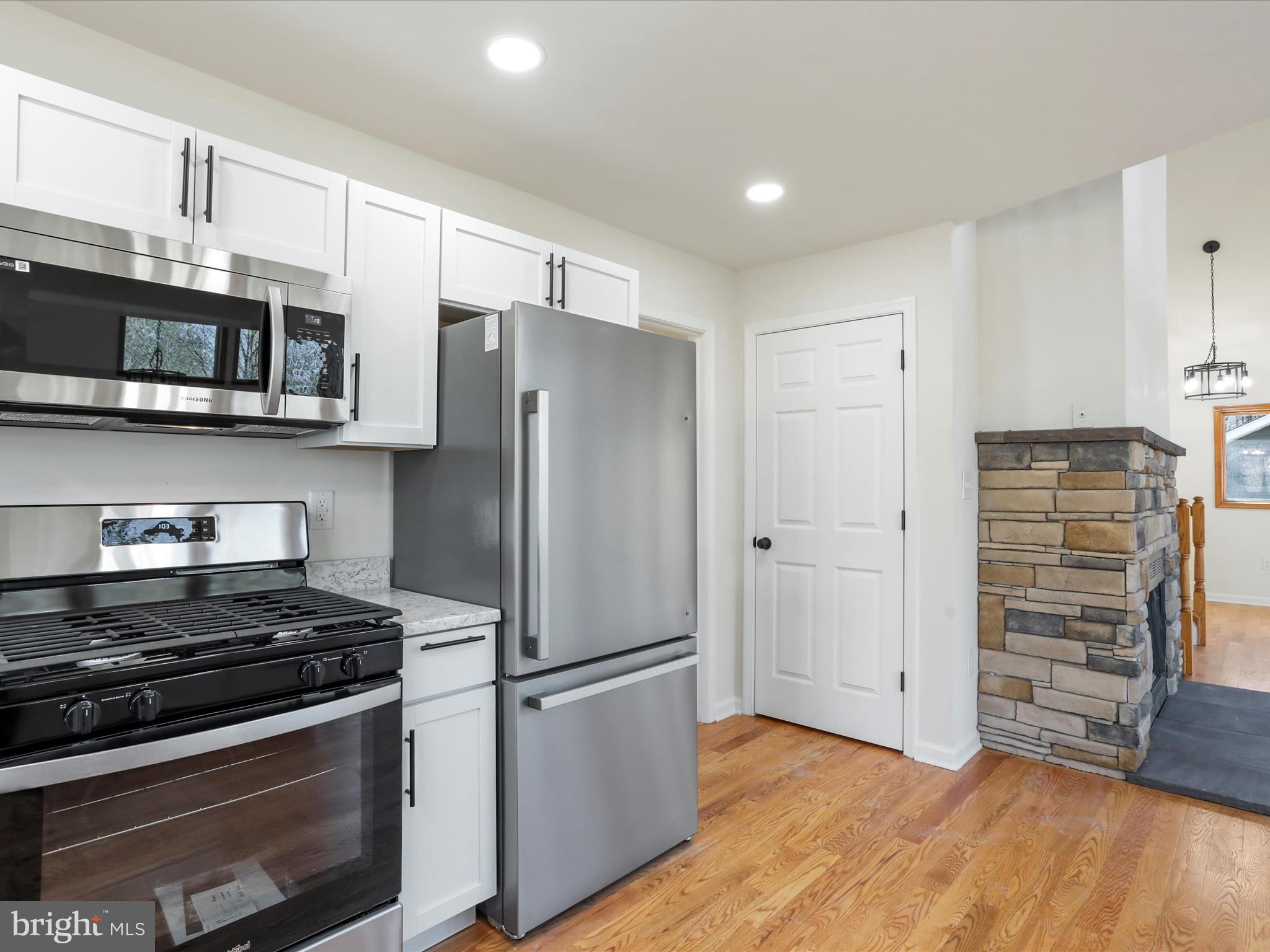 ROUND TOP ESTATES - Residential