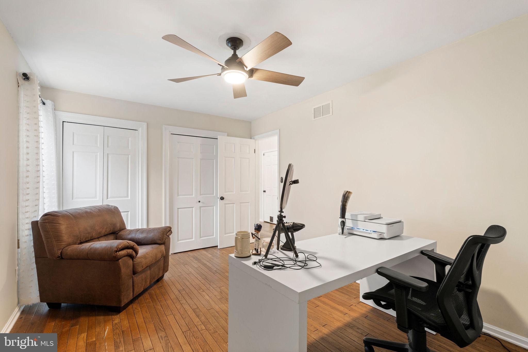 SULLIVAN HEIGHTS - Residential