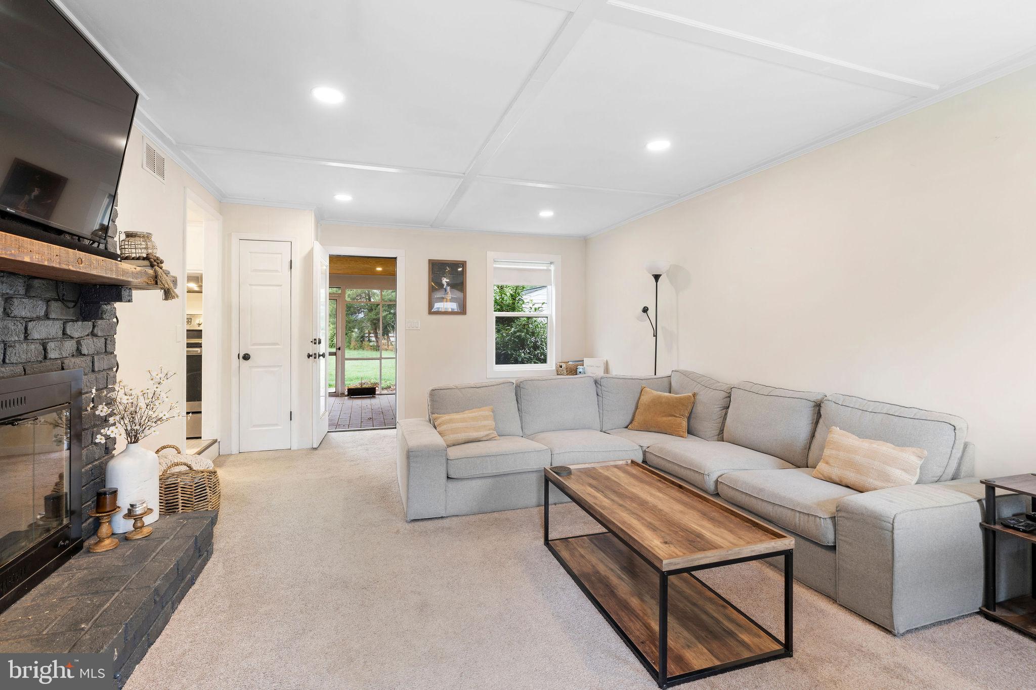 SULLIVAN HEIGHTS - Residential