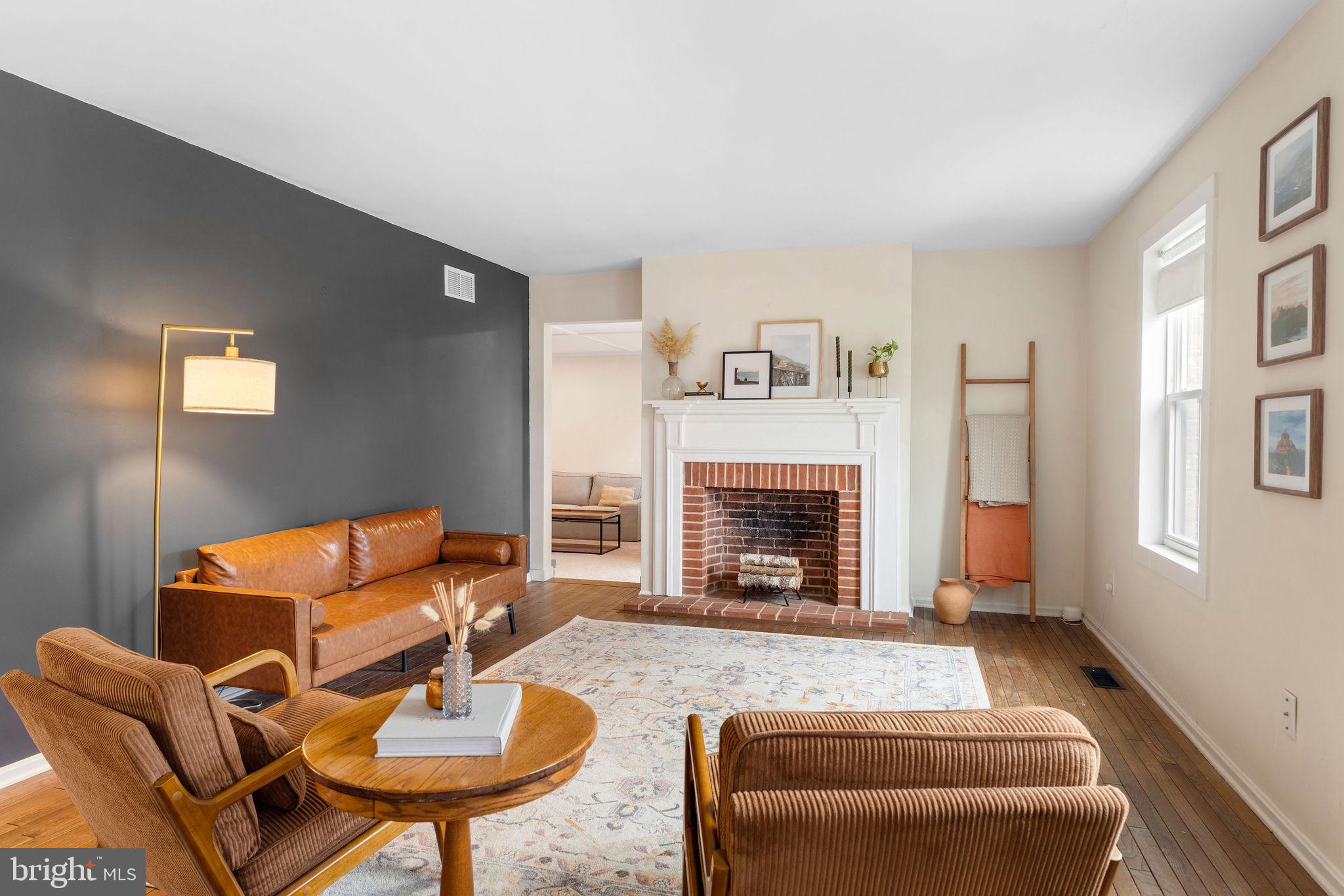 SULLIVAN HEIGHTS - Residential