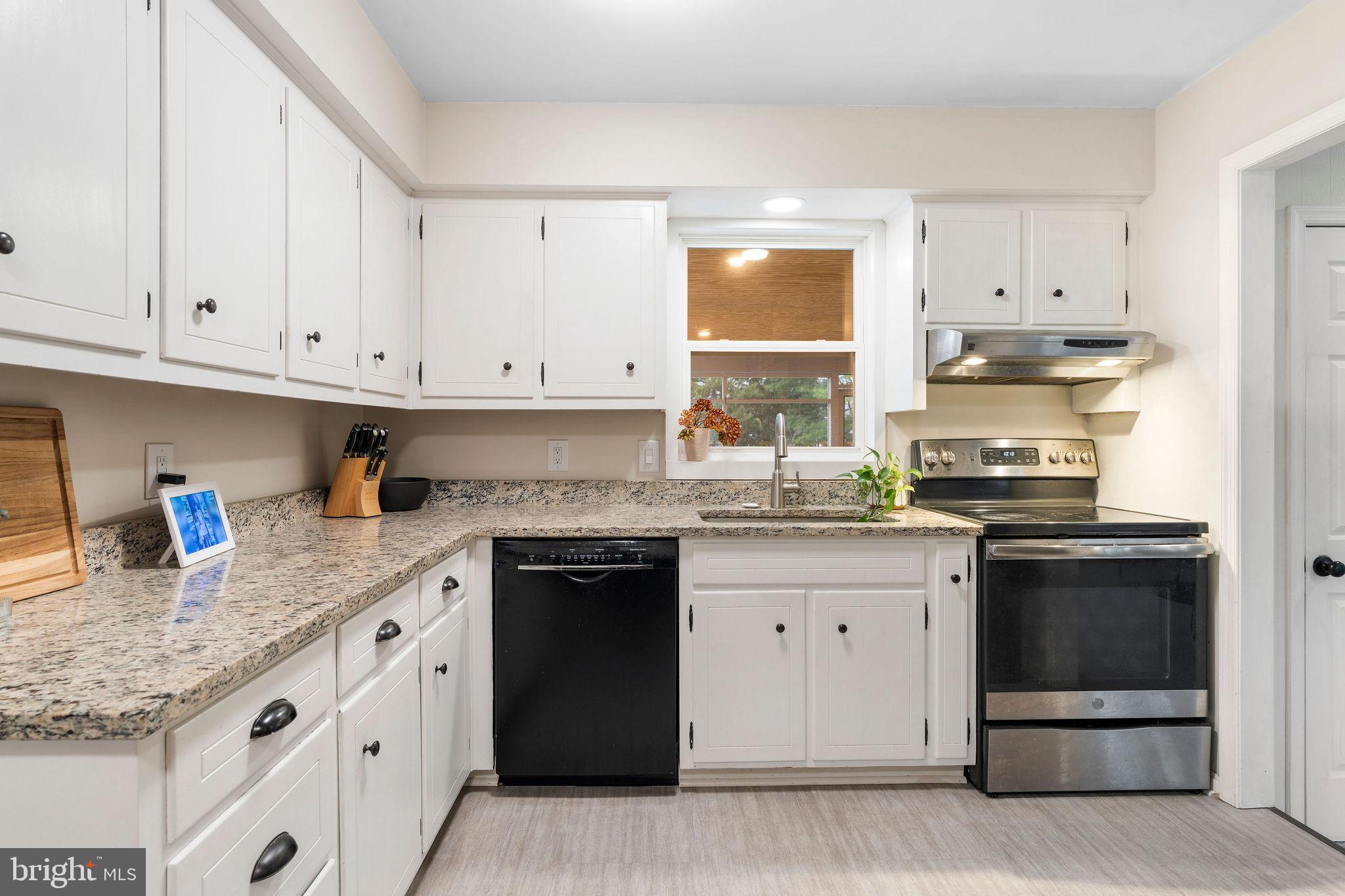 SULLIVAN HEIGHTS - Residential