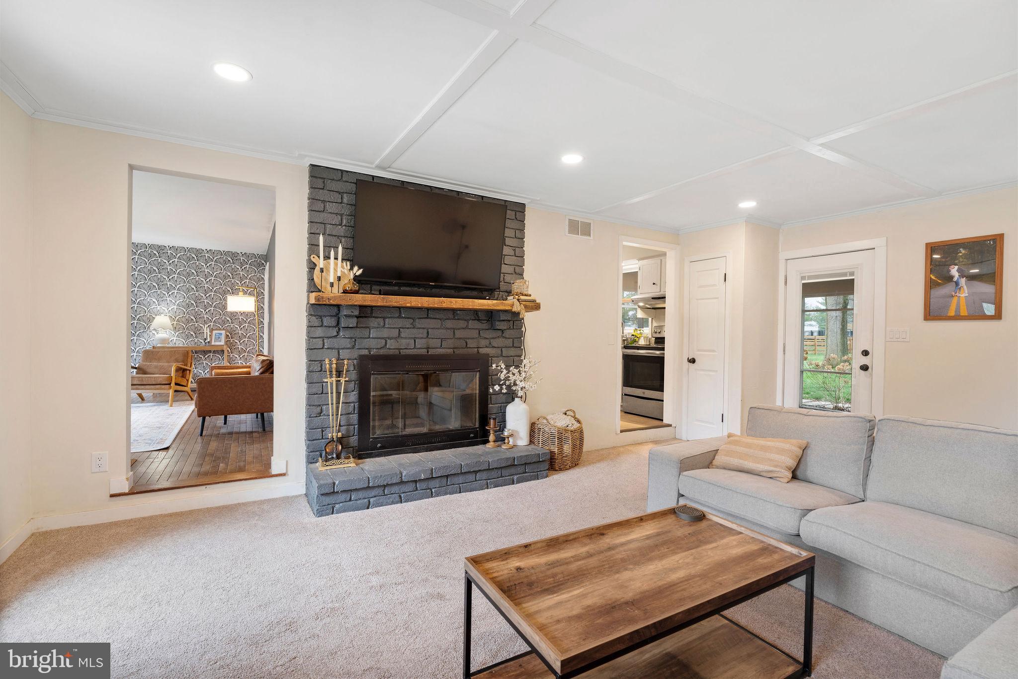 SULLIVAN HEIGHTS - Residential