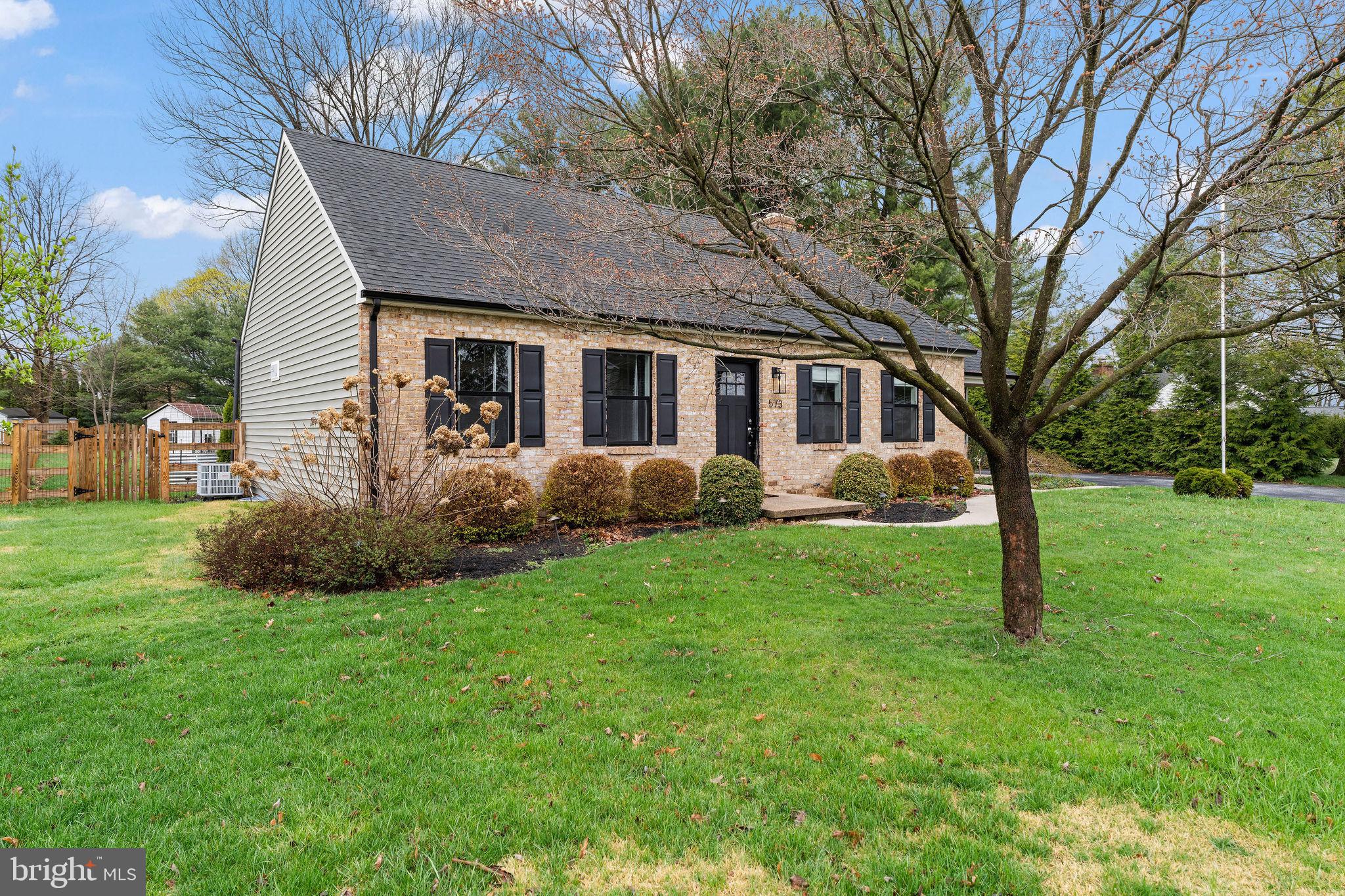 SULLIVAN HEIGHTS - Residential