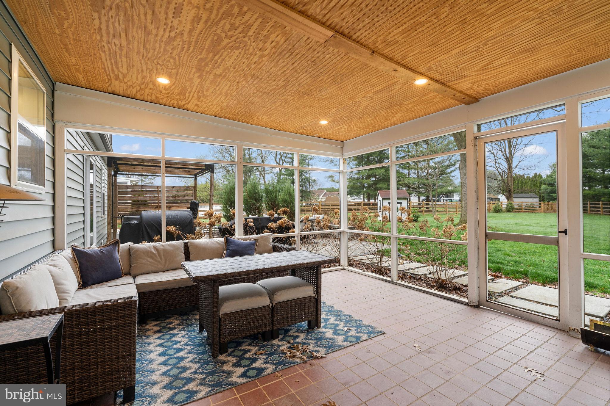 SULLIVAN HEIGHTS - Residential