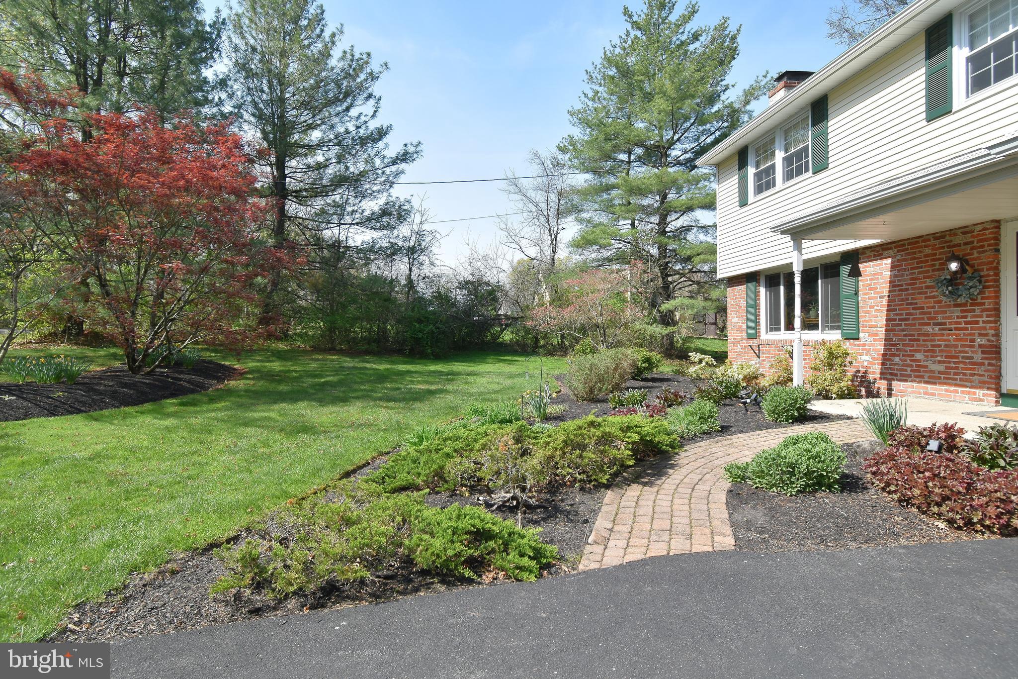 1624 UPPER STUMP ROAD 1624