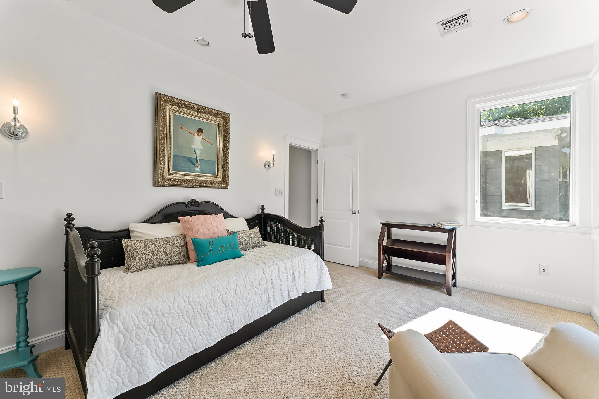 POTOMAC CREEK ESTATES - Residential