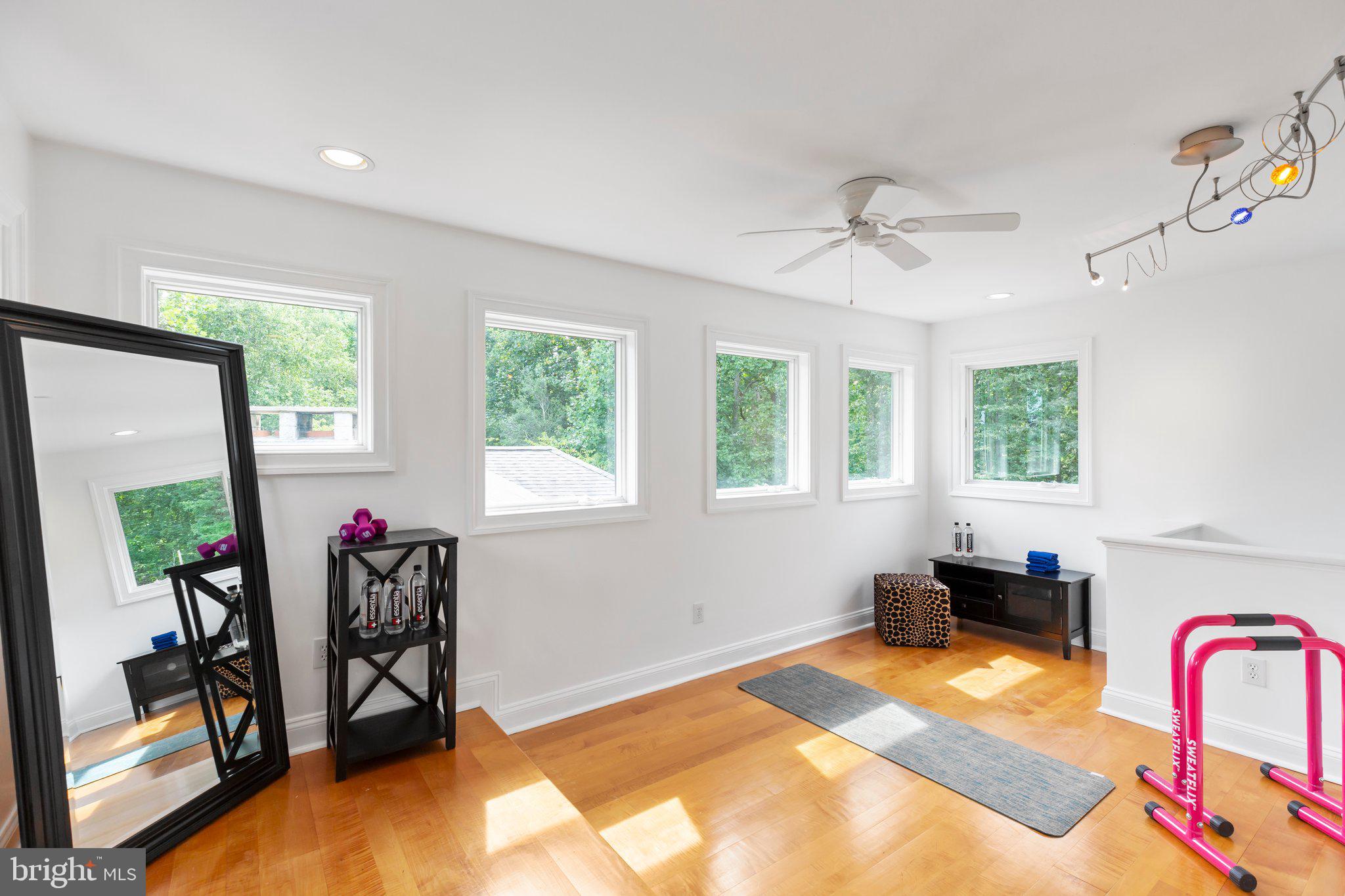 POTOMAC CREEK ESTATES - Residential