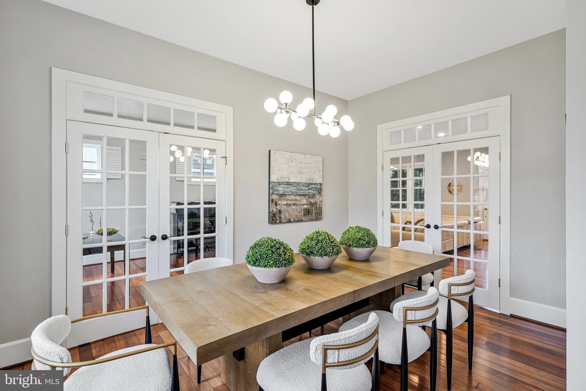 WEST VIENNA WOODS - Residential