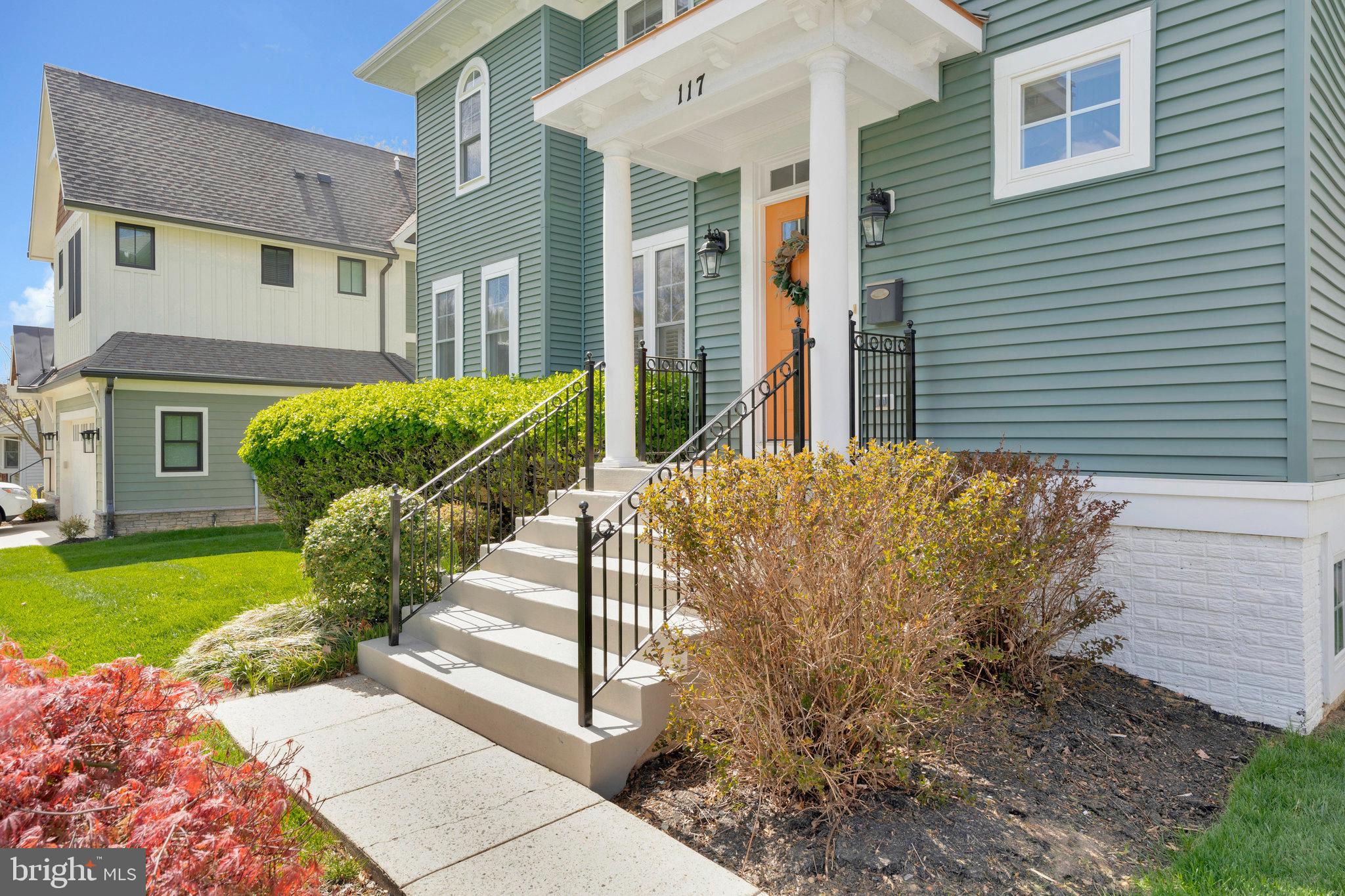 WEST VIENNA WOODS - Residential