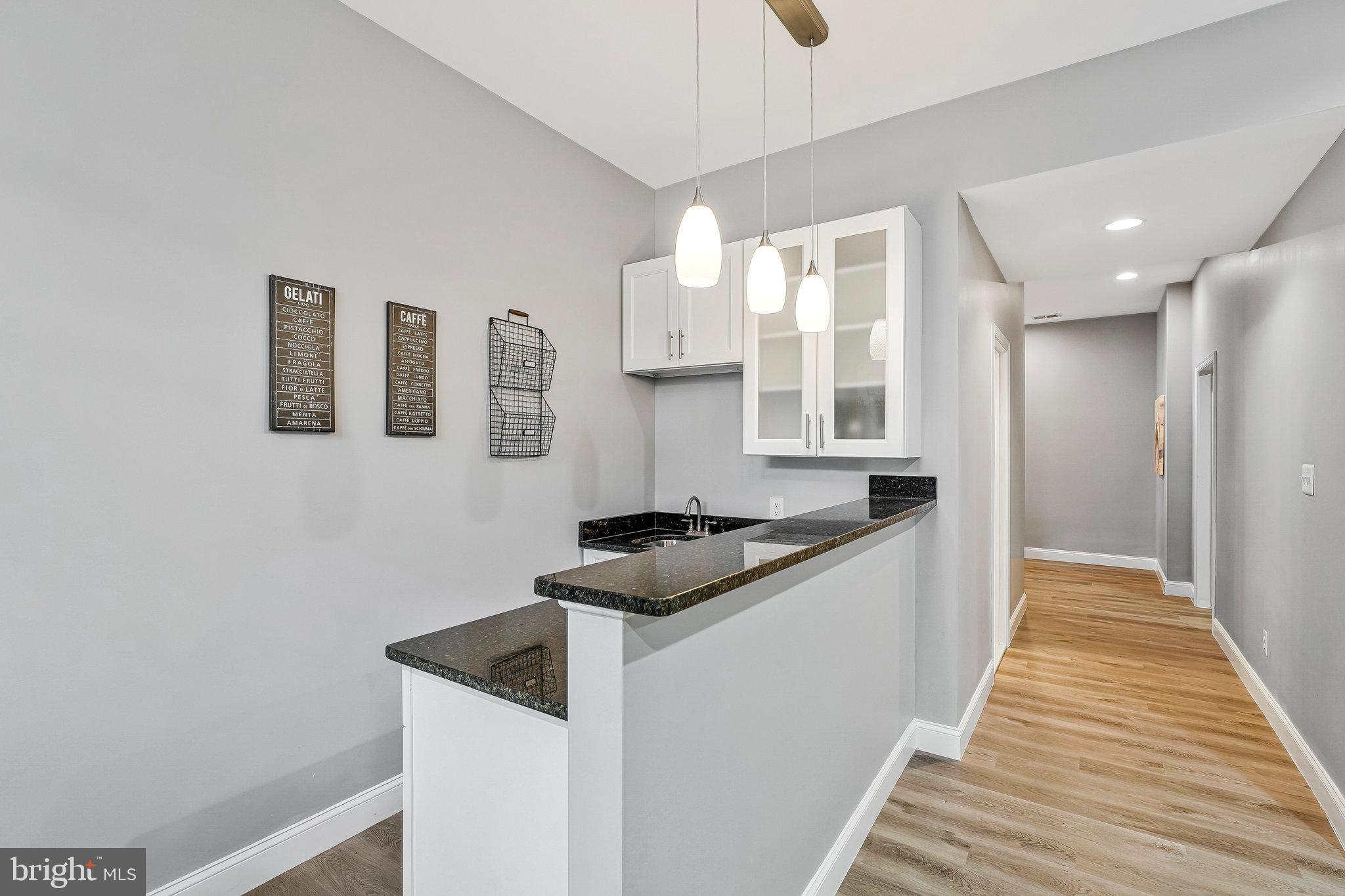 WEST VIENNA WOODS - Residential