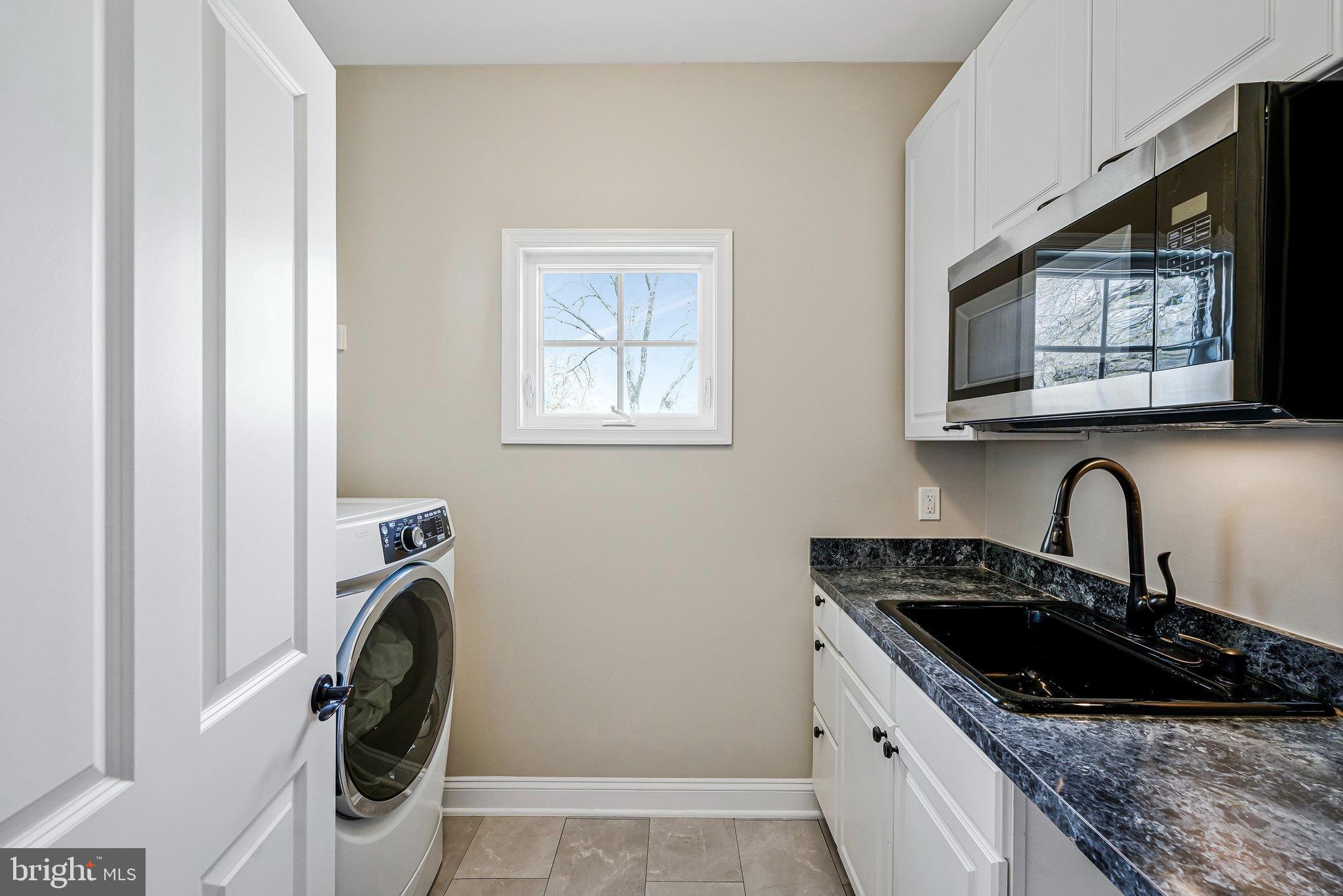 WEST VIENNA WOODS - Residential