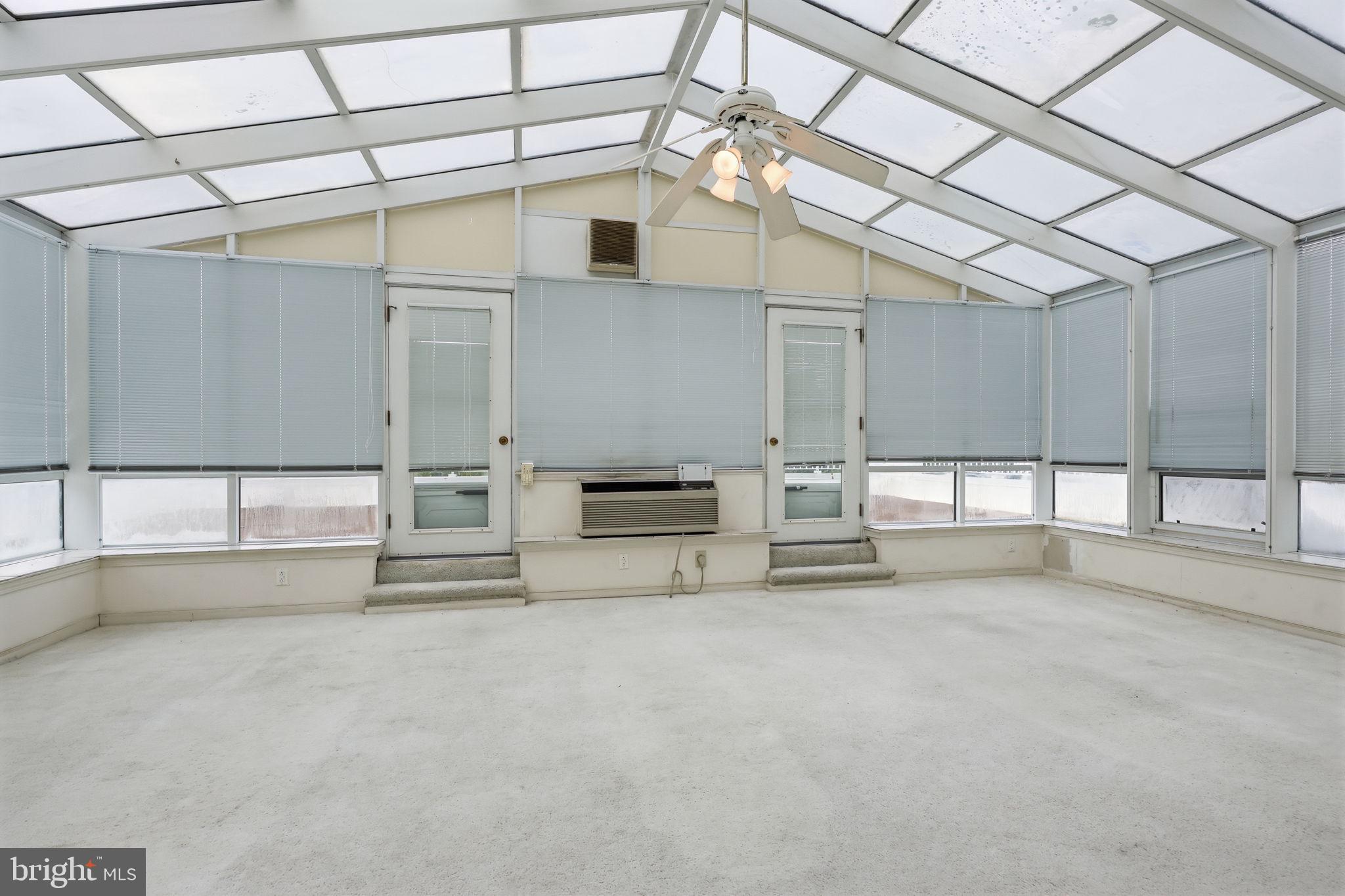 CENTENNIAL STATION - Residential