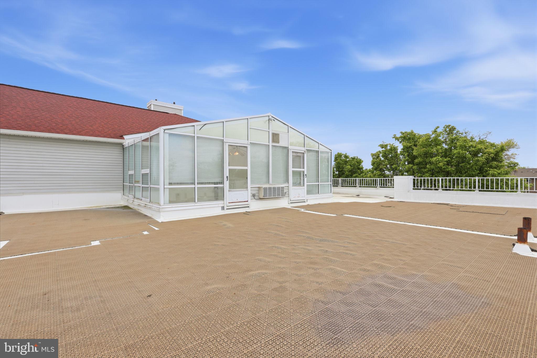 CENTENNIAL STATION - Residential