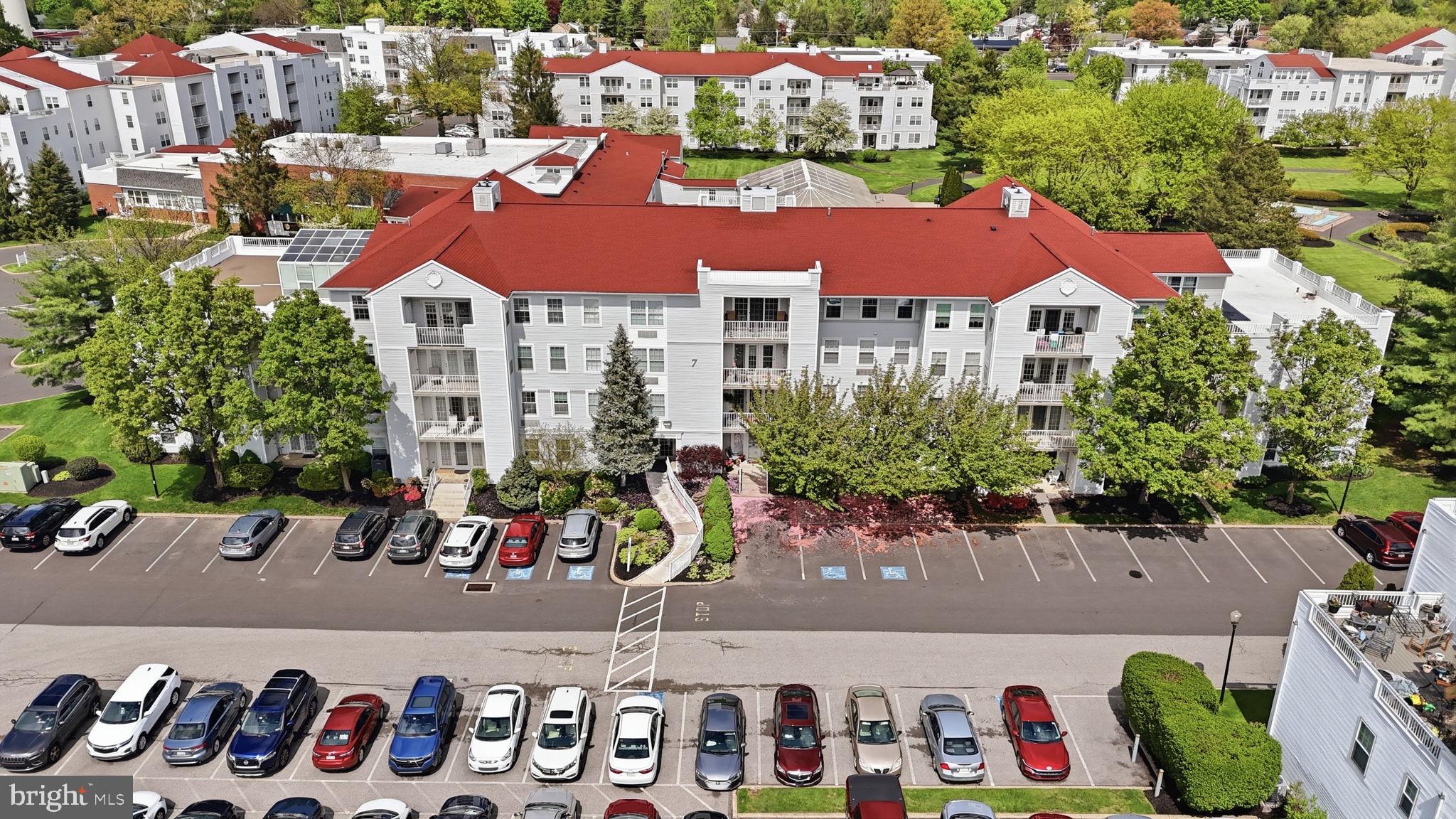 CENTENNIAL STATION - Residential