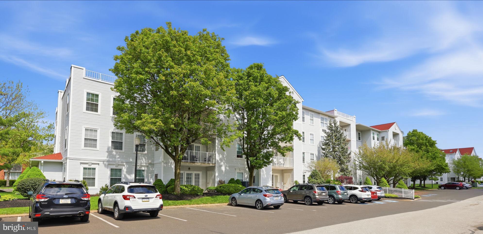 CENTENNIAL STATION - Residential