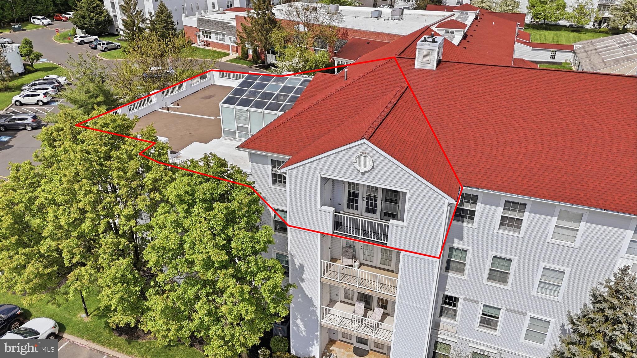 CENTENNIAL STATION - Residential