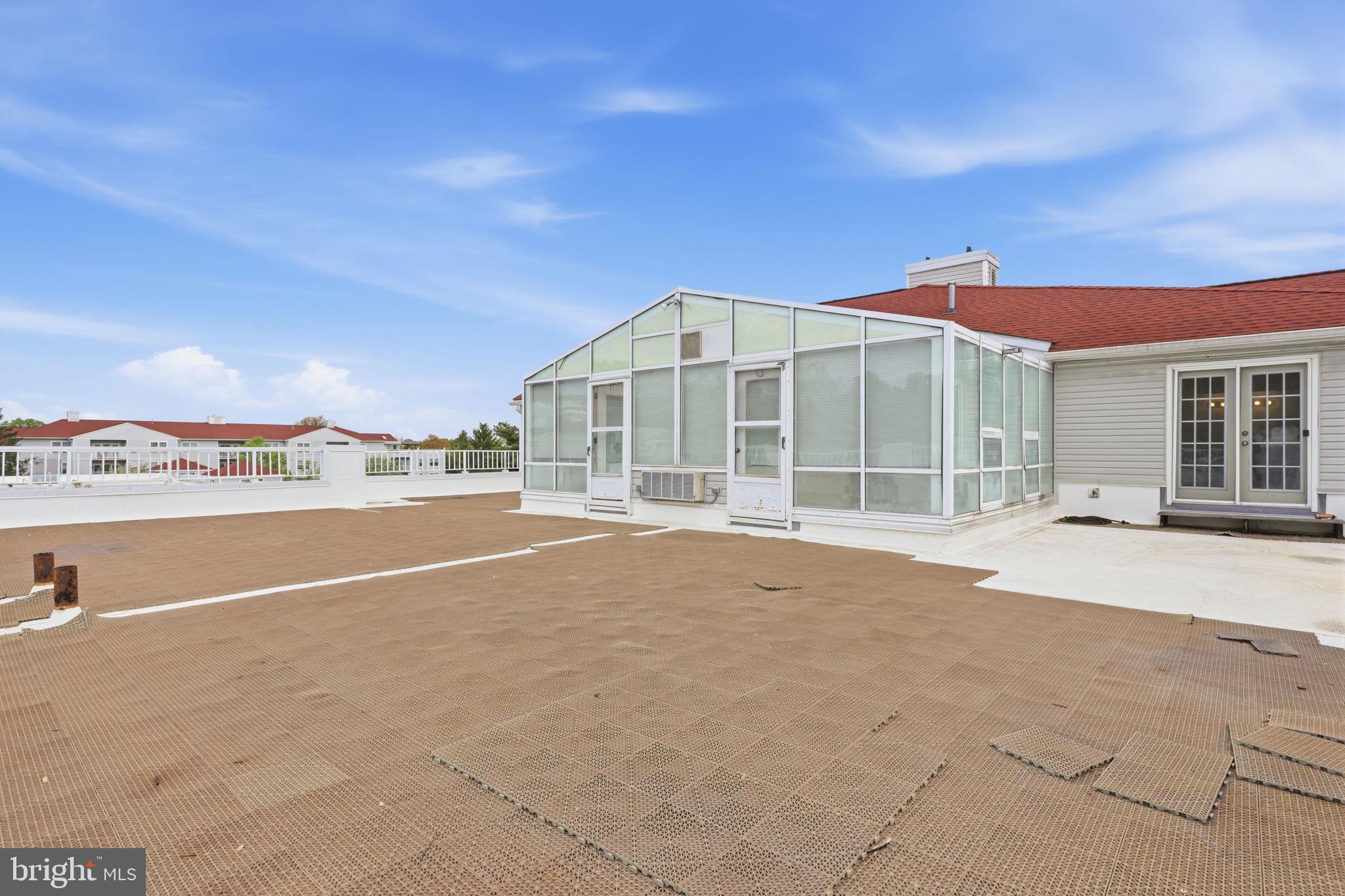CENTENNIAL STATION - Residential