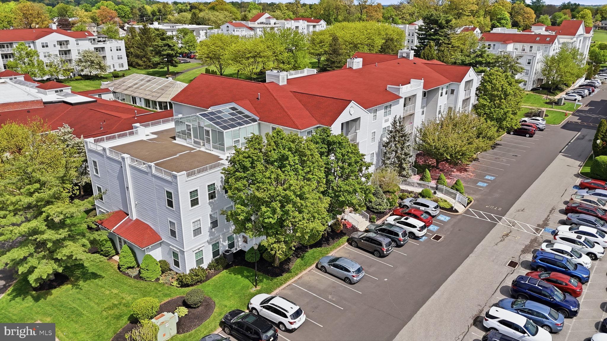 CENTENNIAL STATION - Residential