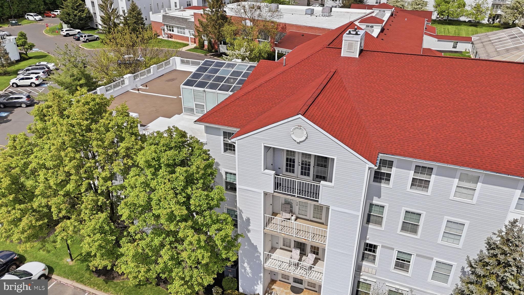 CENTENNIAL STATION - Residential
