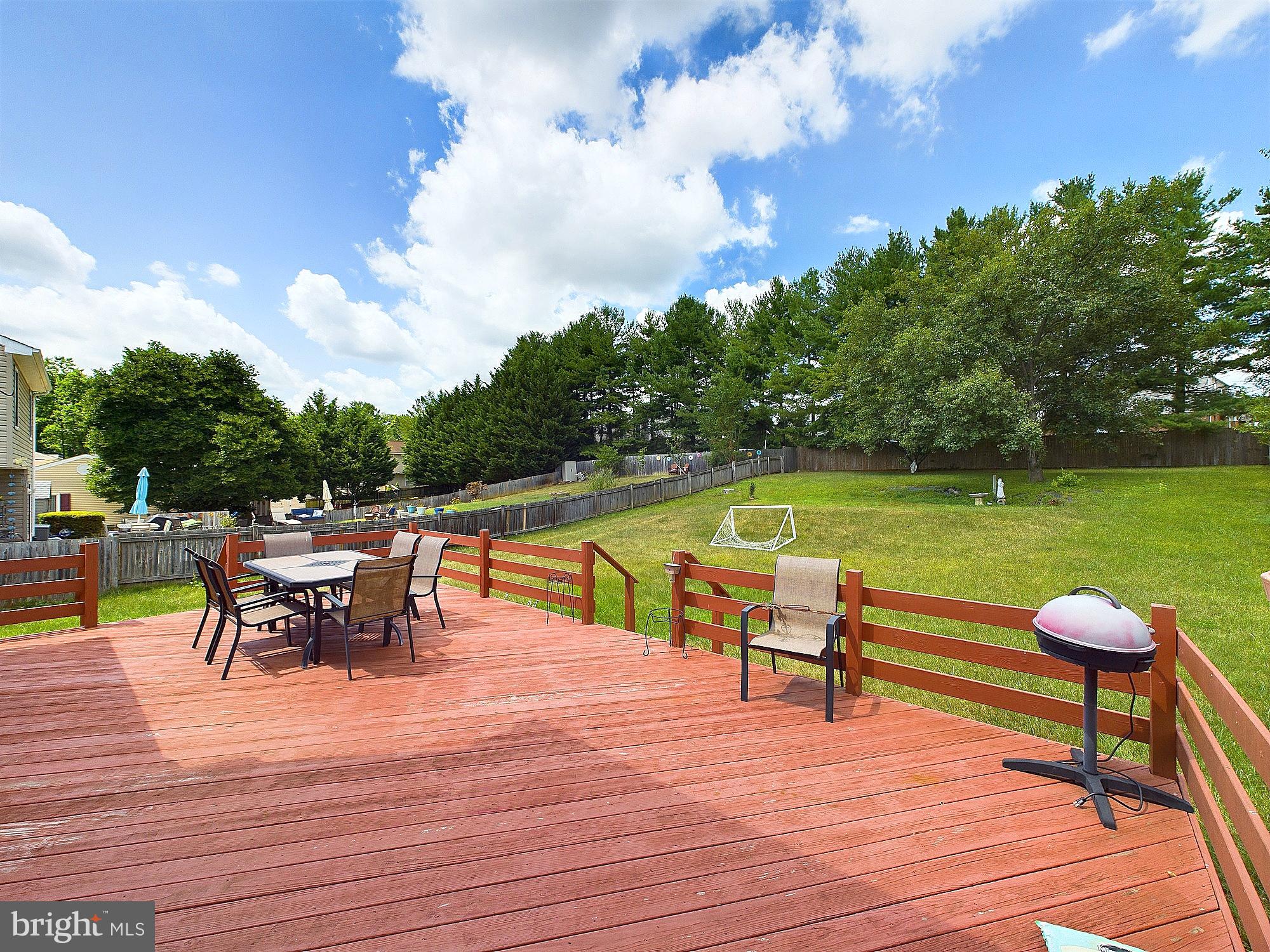 OAKS OF HARFORD - Residential