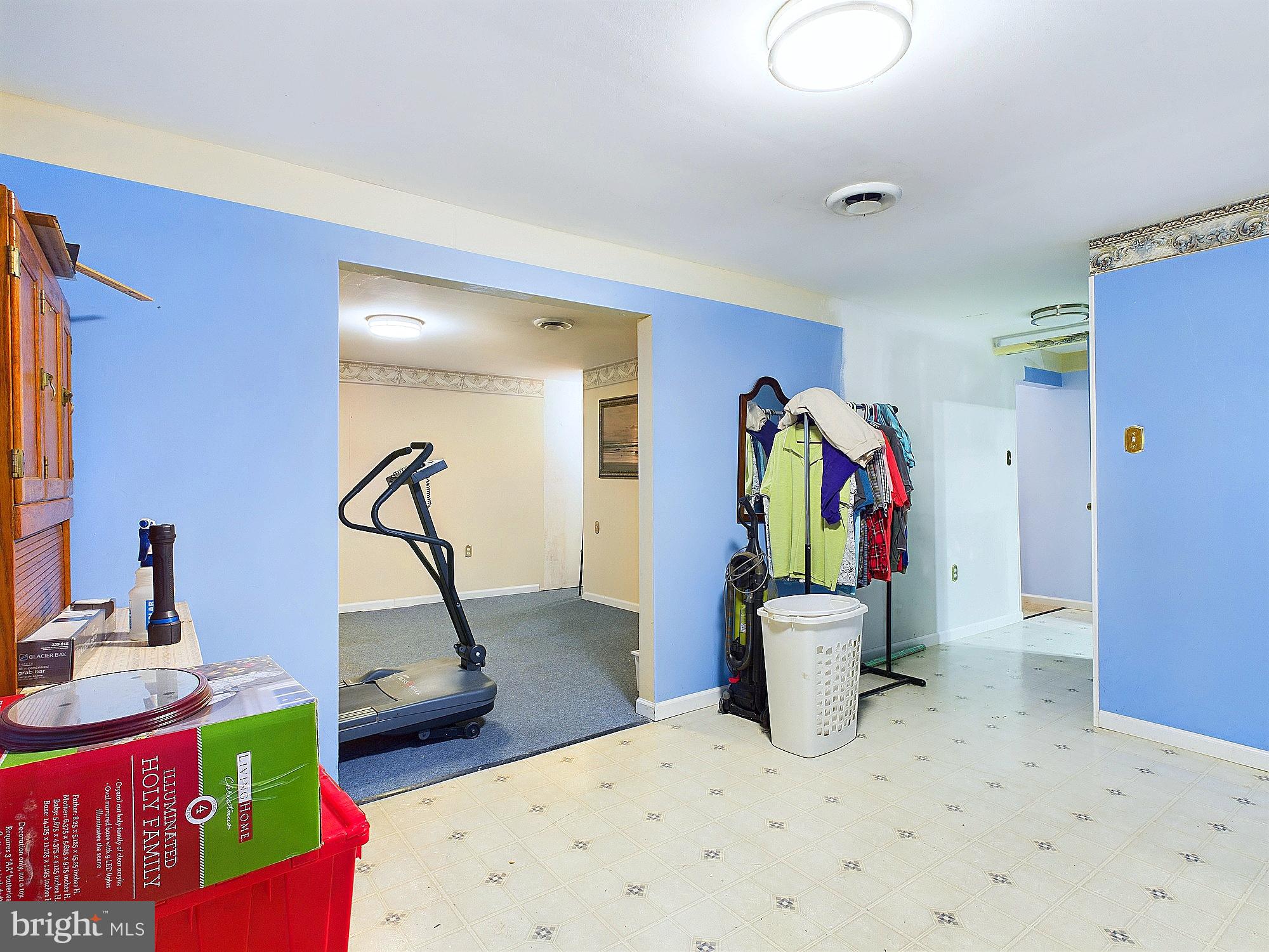 OAKS OF HARFORD - Residential