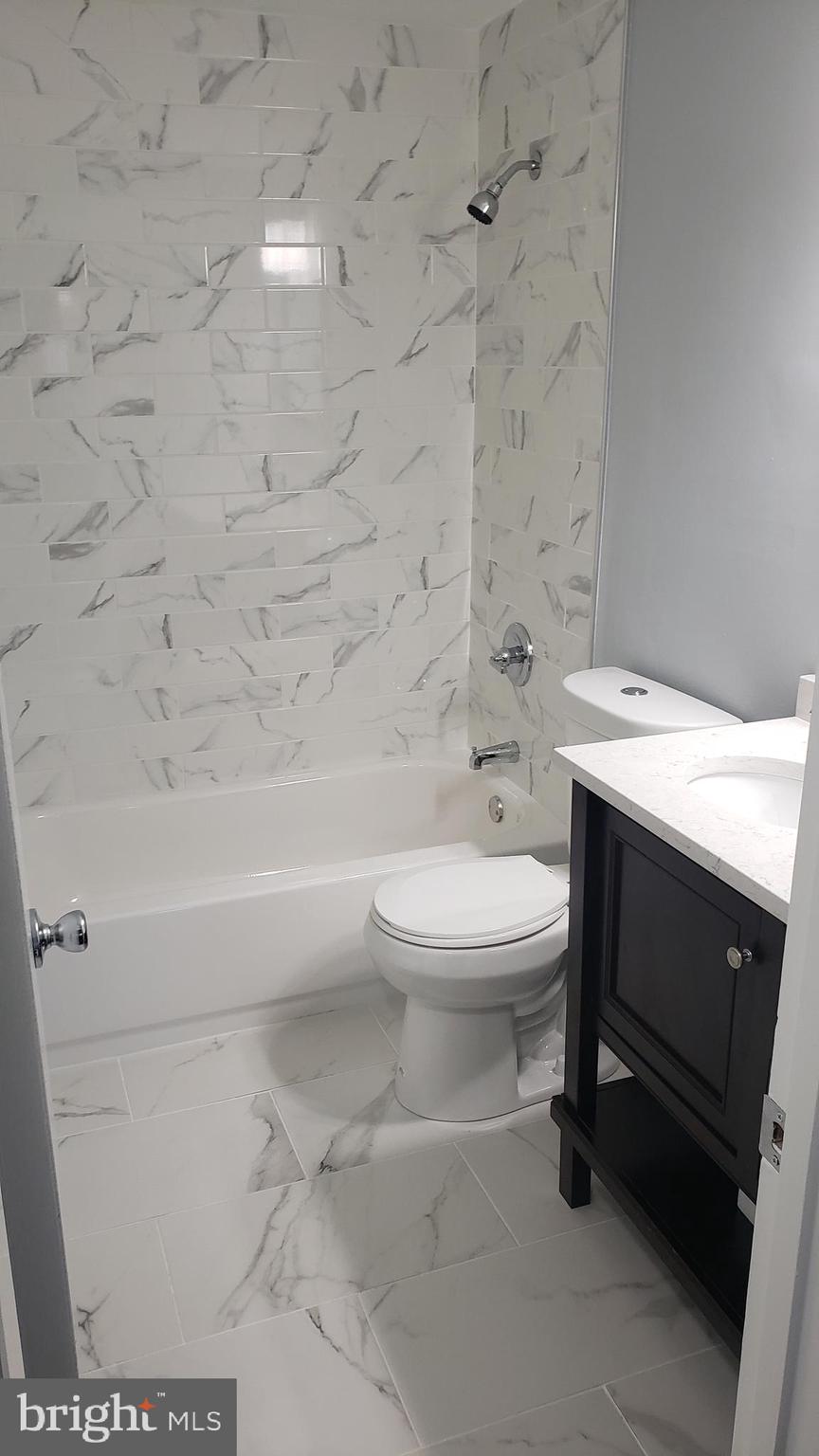 VILLAGE OF OWEN BROWN - Residential