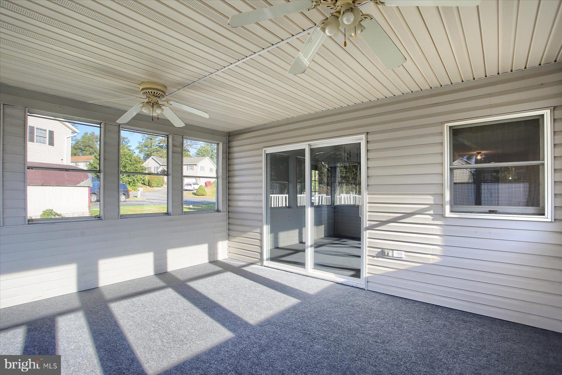 RINE ESTATES - Residential