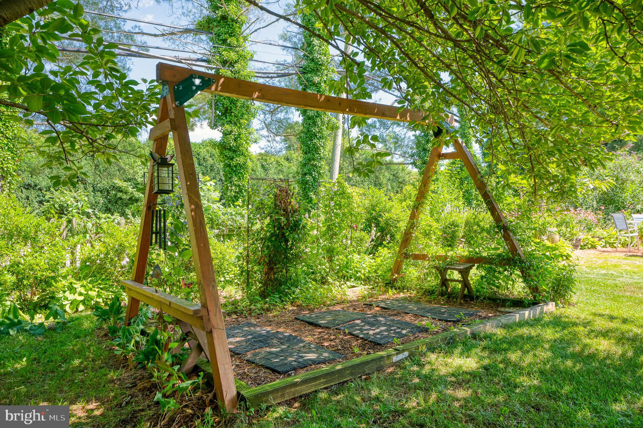 BRENTWOOD PARK - Residential