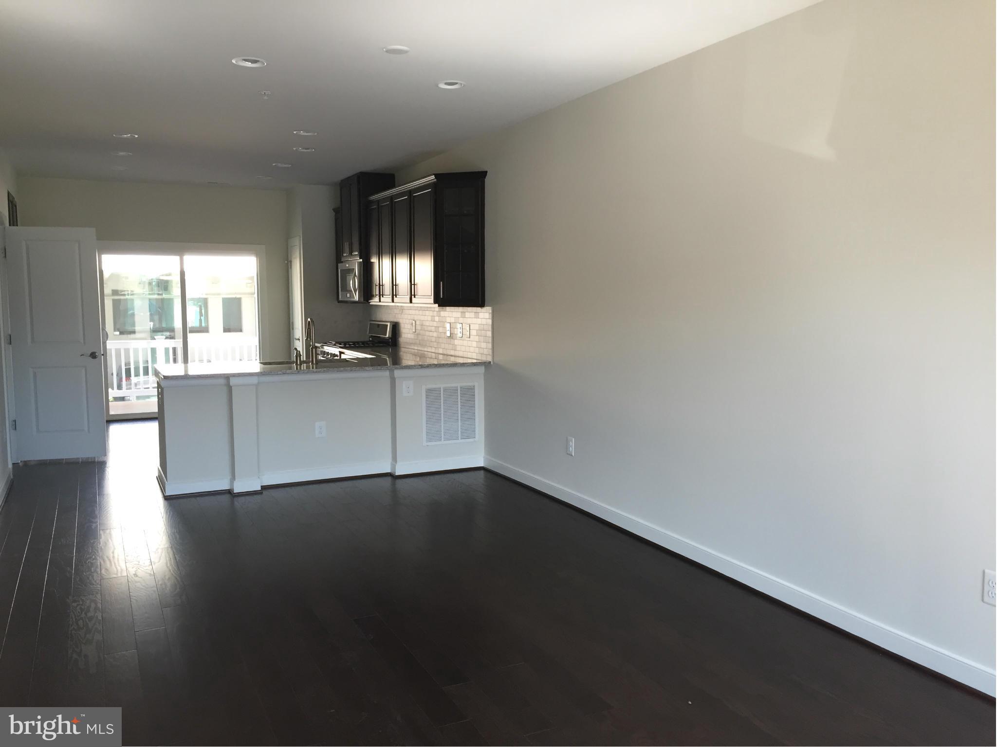 CROWN FARM - Residential Lease