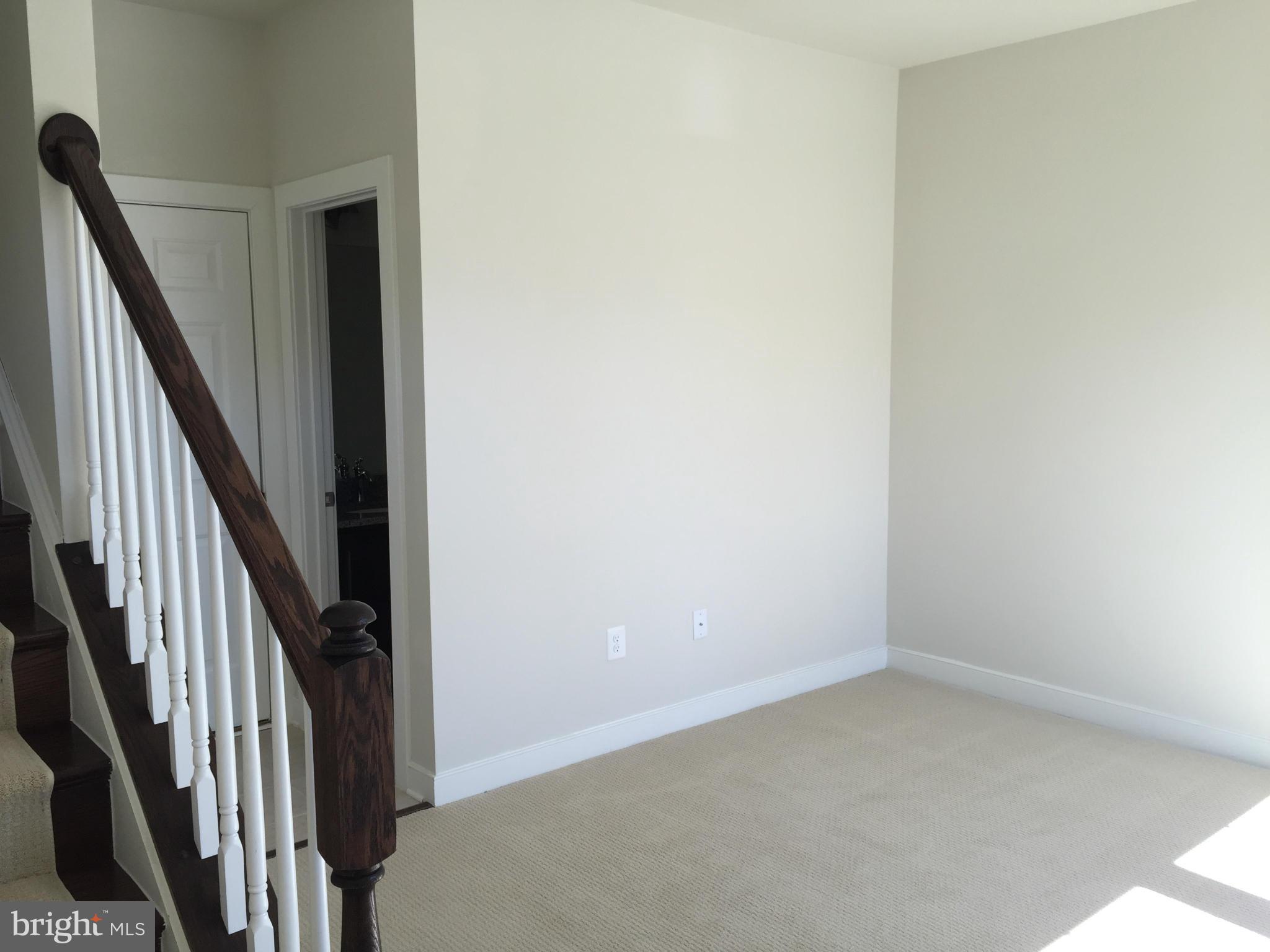 CROWN FARM - Residential Lease