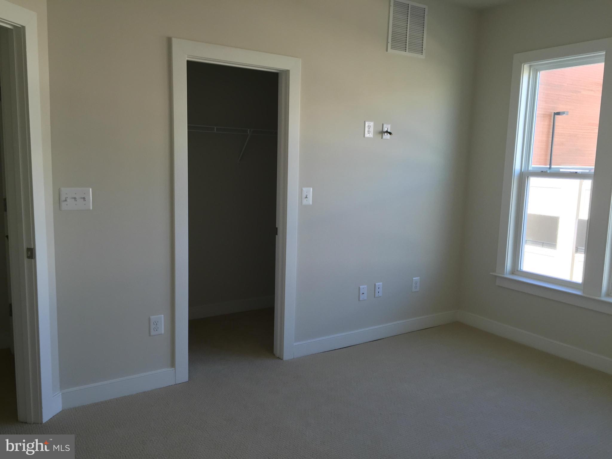 CROWN FARM - Residential Lease