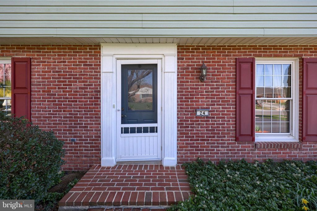 Photo of 24 Blaine Avenue, LEOLA, PA 17540 (MLS # PALA2085650)