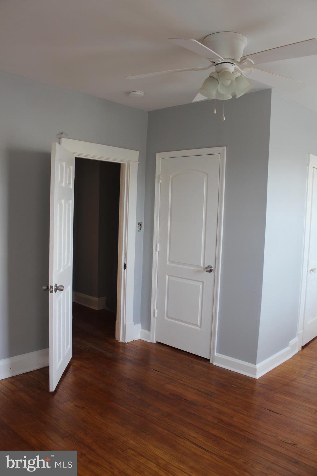 EDMONDSON VILLAGE - Residential Lease