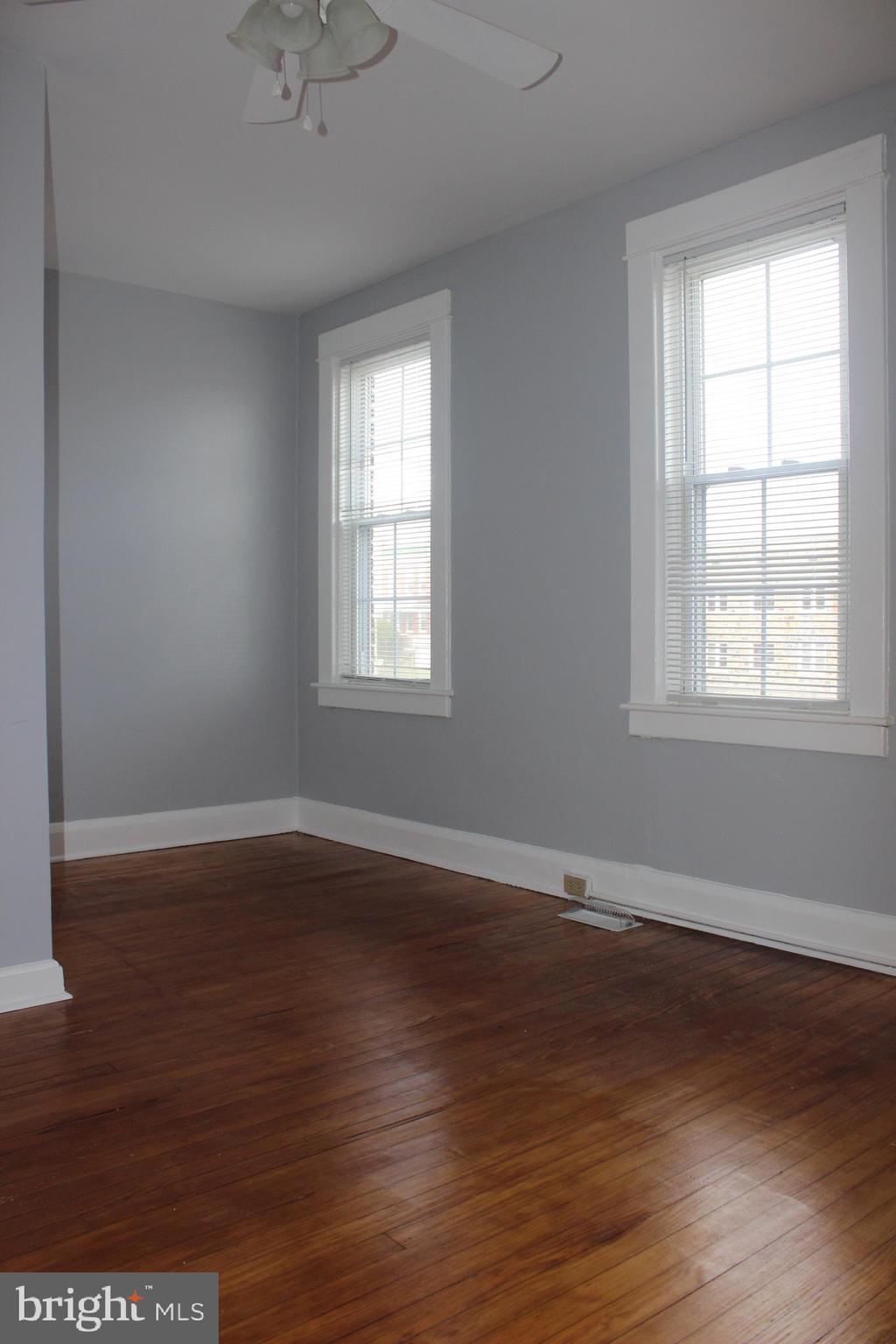 EDMONDSON VILLAGE - Residential Lease