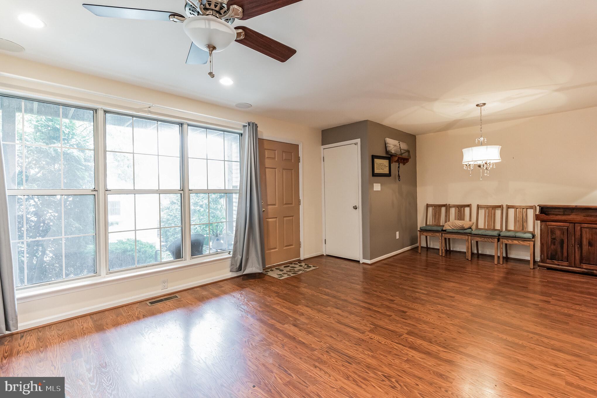 NORTHRIDGE ESTATES - Residential